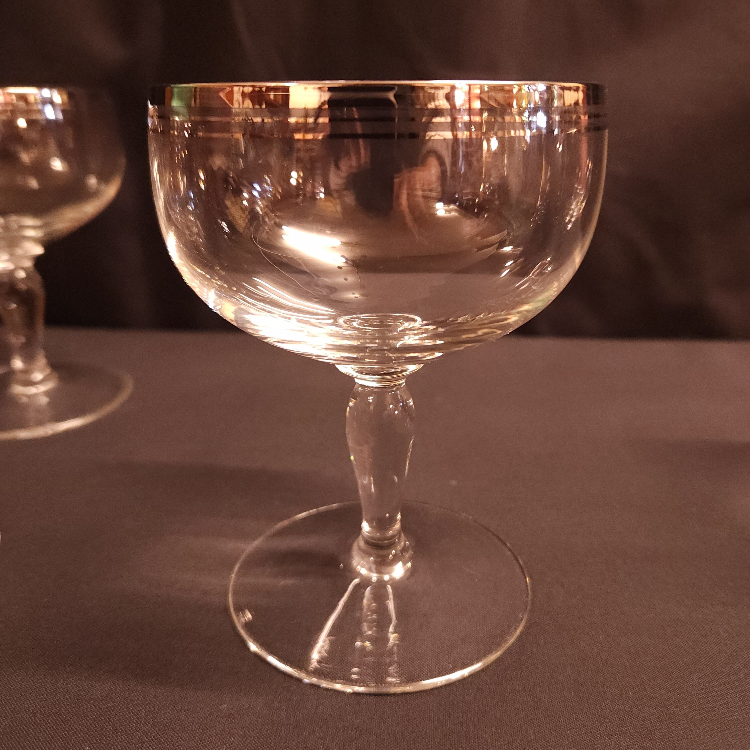 Set 4 Vintage Champagne Coupe With Silver Stripes