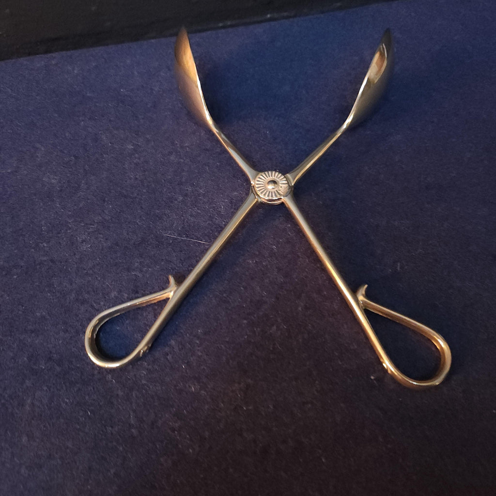 Scissor Action Salad Servers