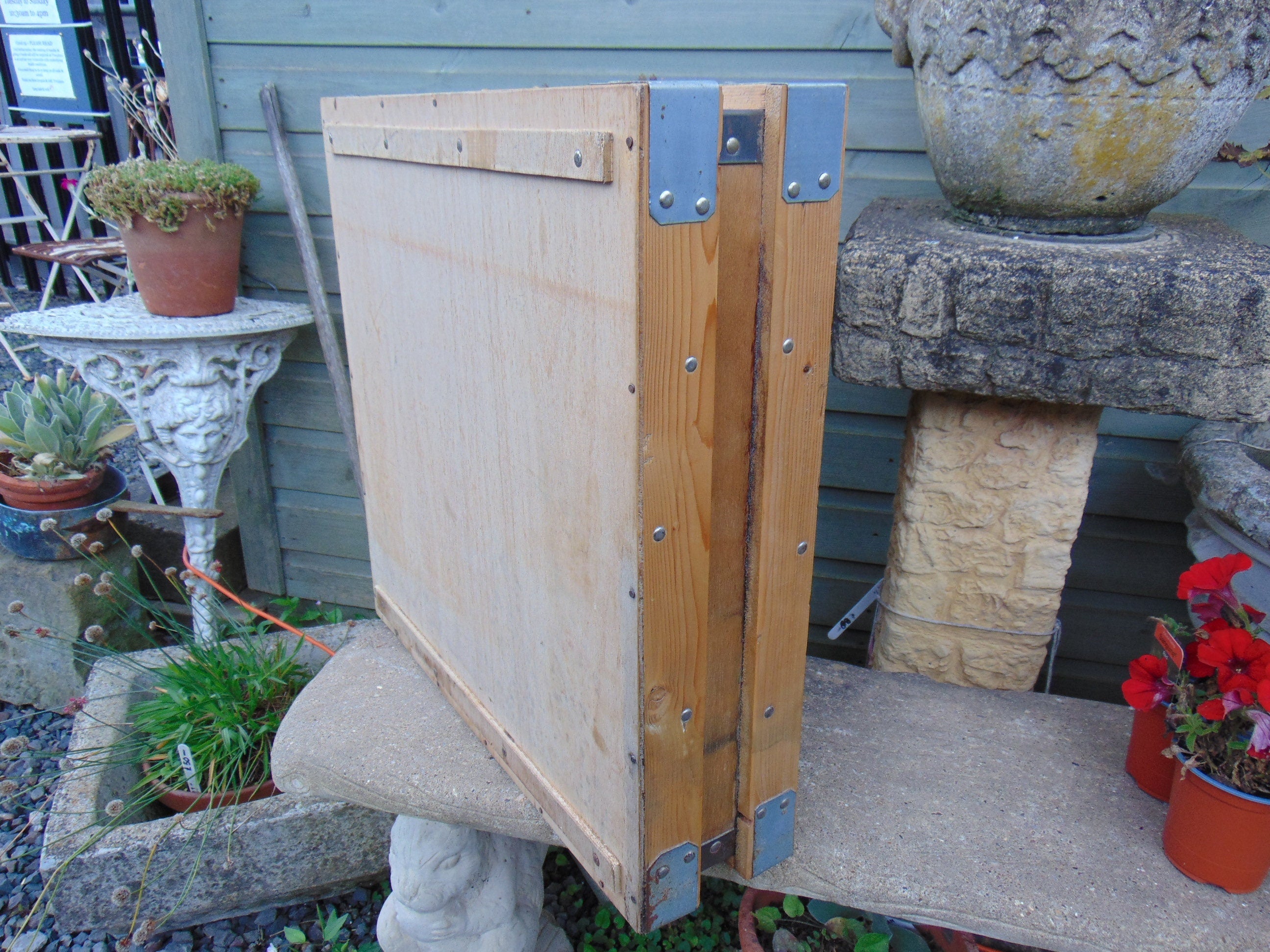 Vintage Wooden Crate For Drinking Glasses