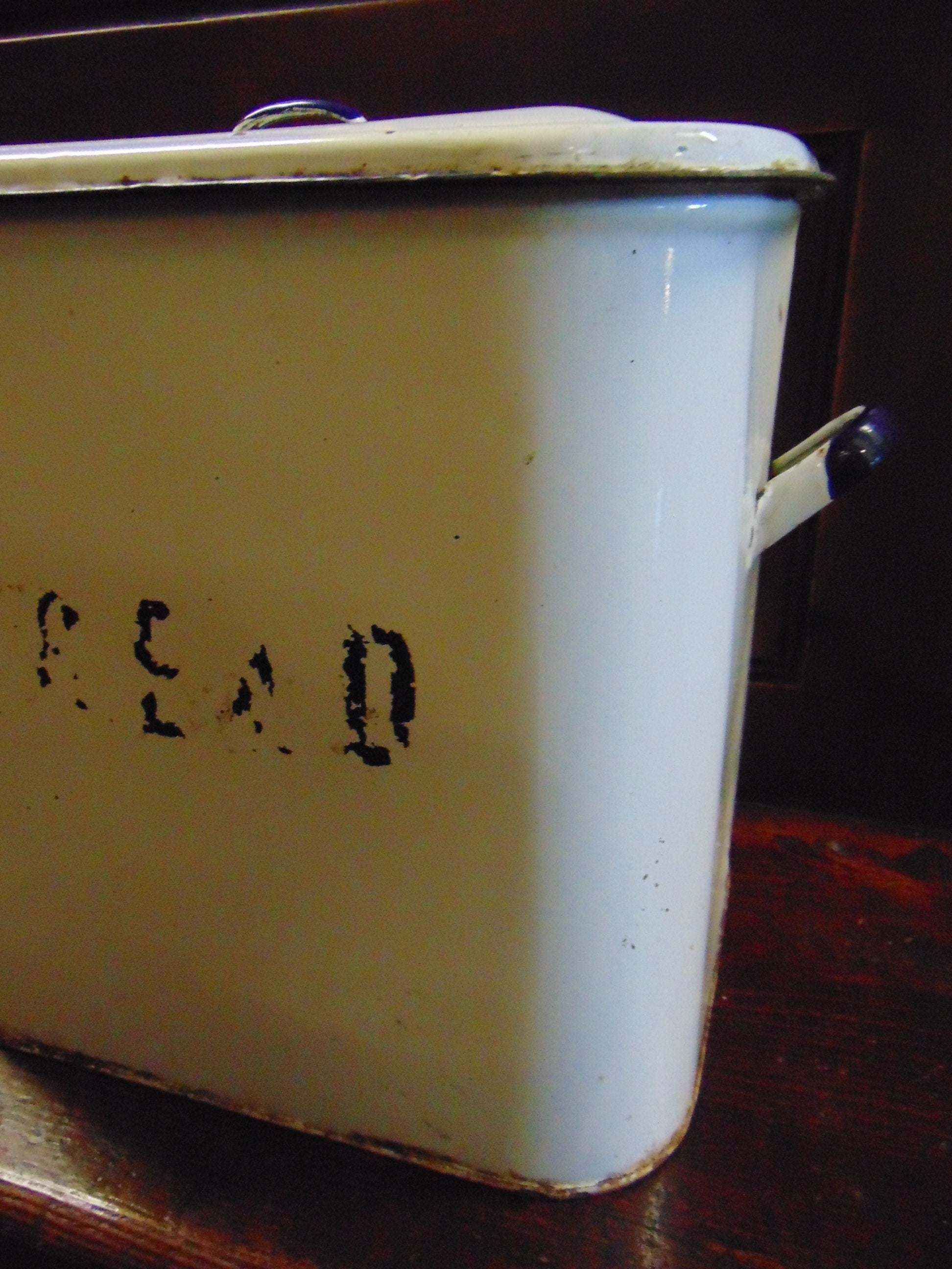 Enamelled Bread Bin - Vintage