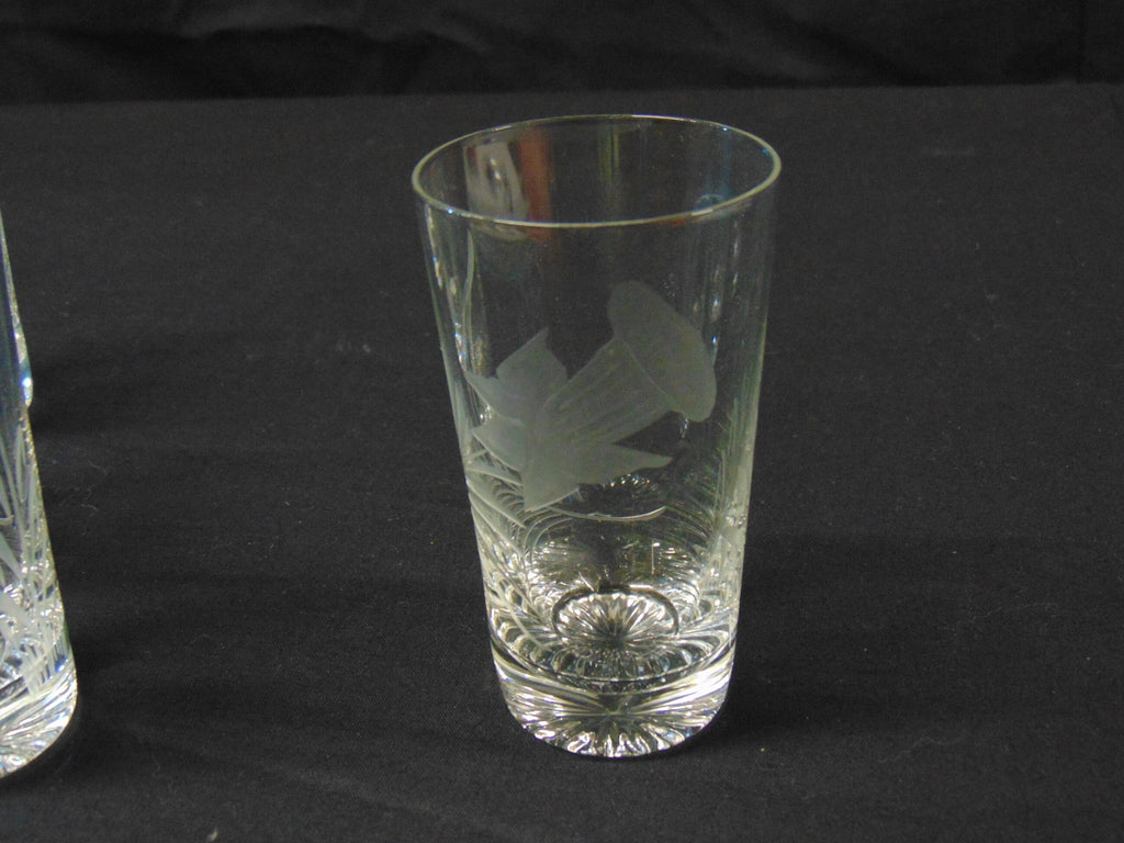 Set of 4 Vintage tumblers.