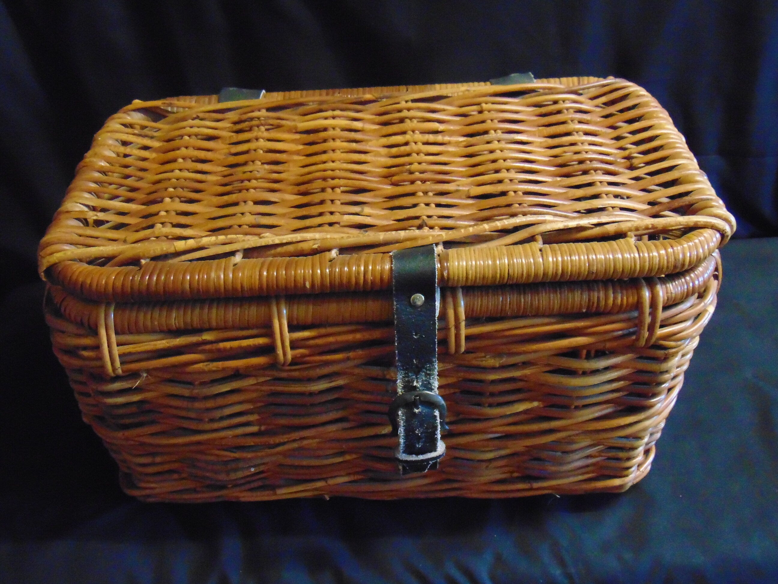 Vintage Wicker Fishing Creel