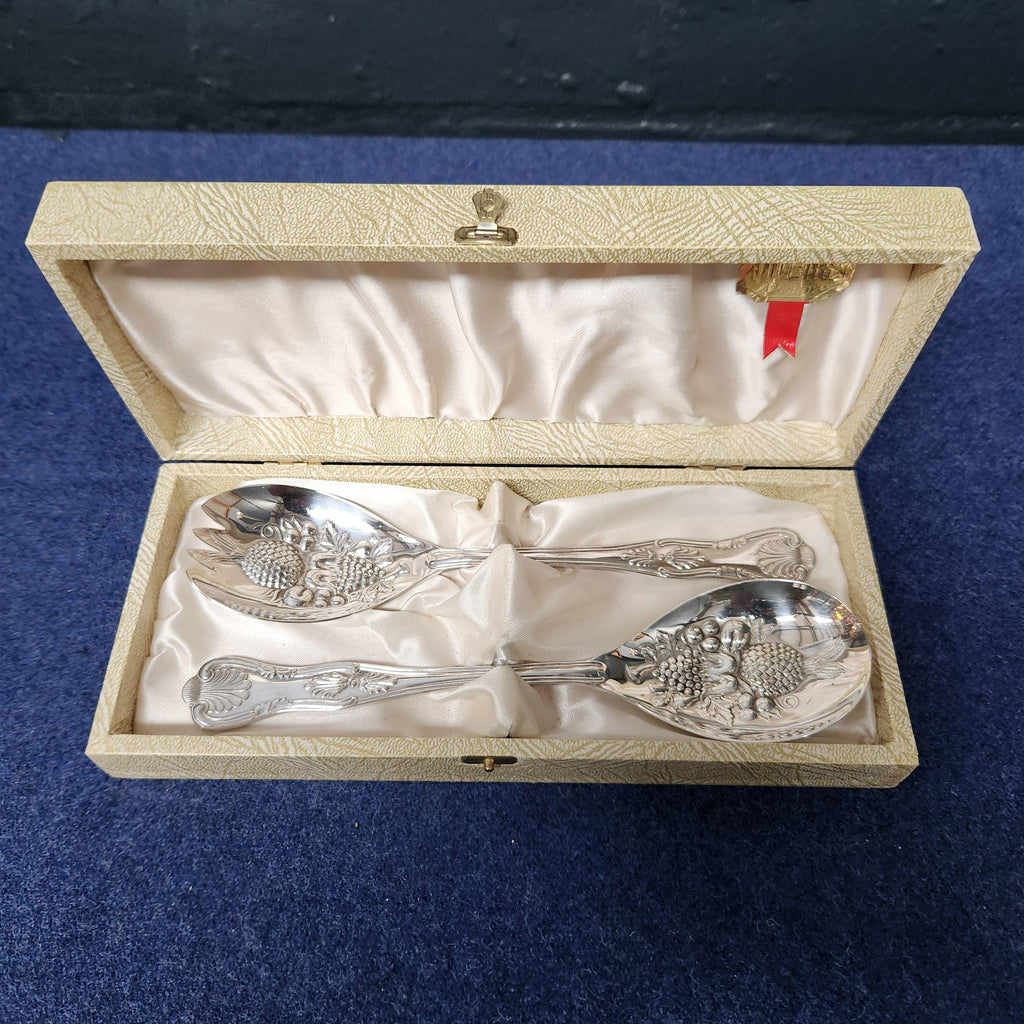 Viners Cased Silver Plated Salad Servers