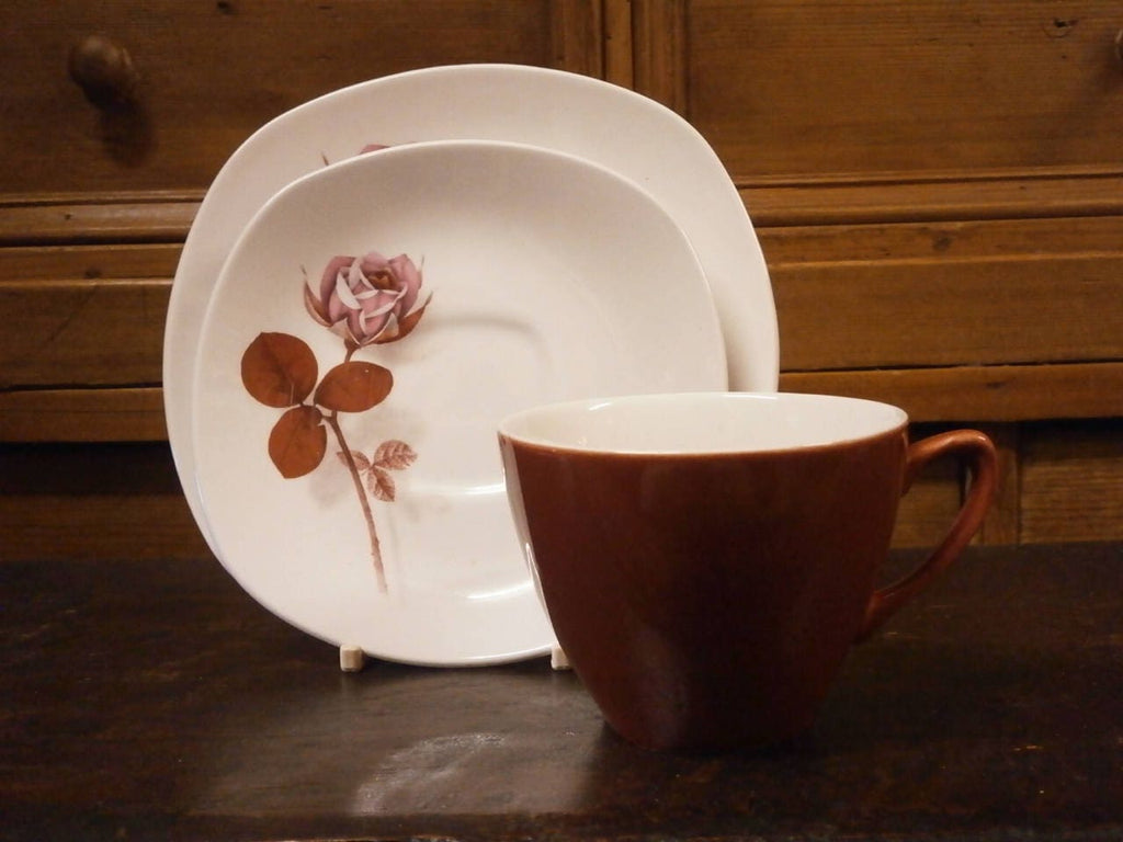 Midwinter Stylecraft 'Shadow Rose' Trio - Retro - Mid Century - Vintage