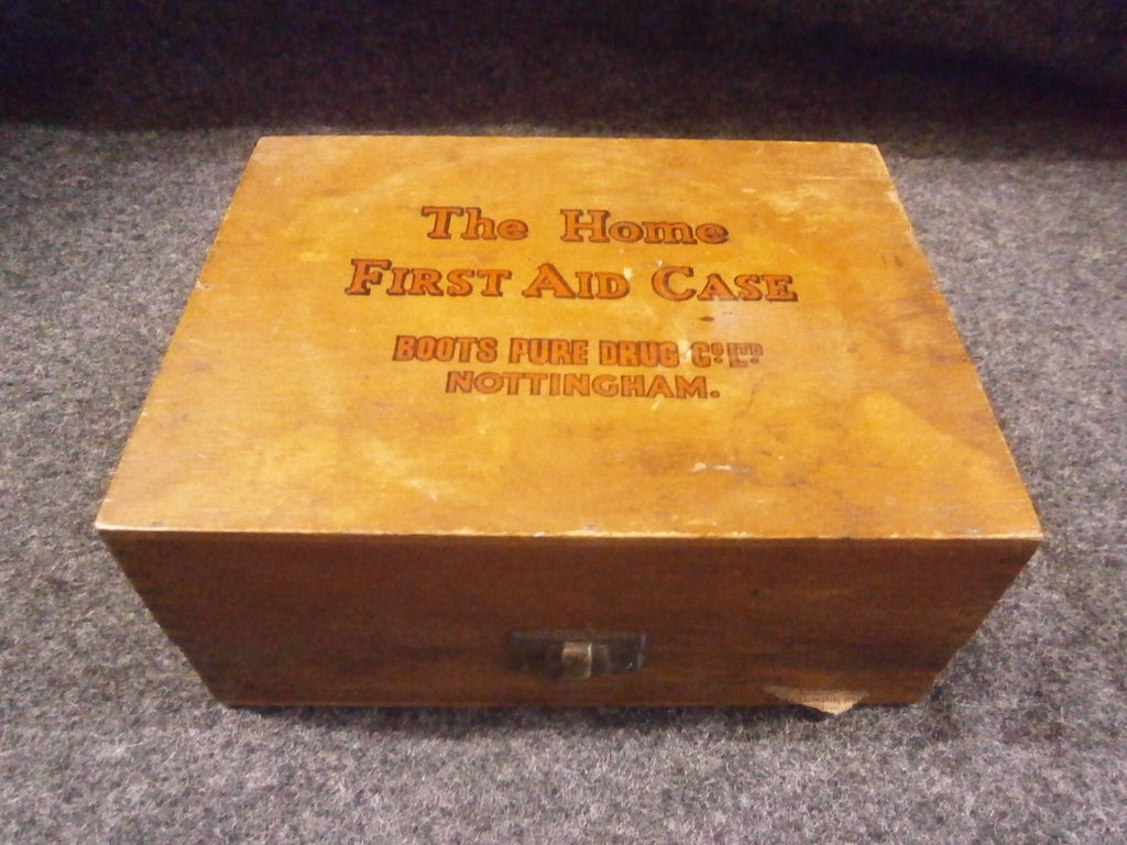 The Home First Aid Case by Boots, Nottingaham - Vintage