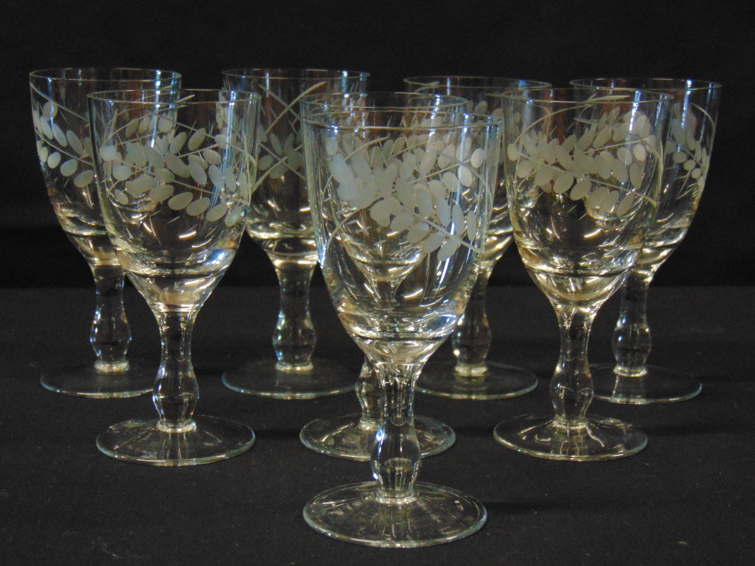 Vintage Sherry/Liqueur glasses X 8
