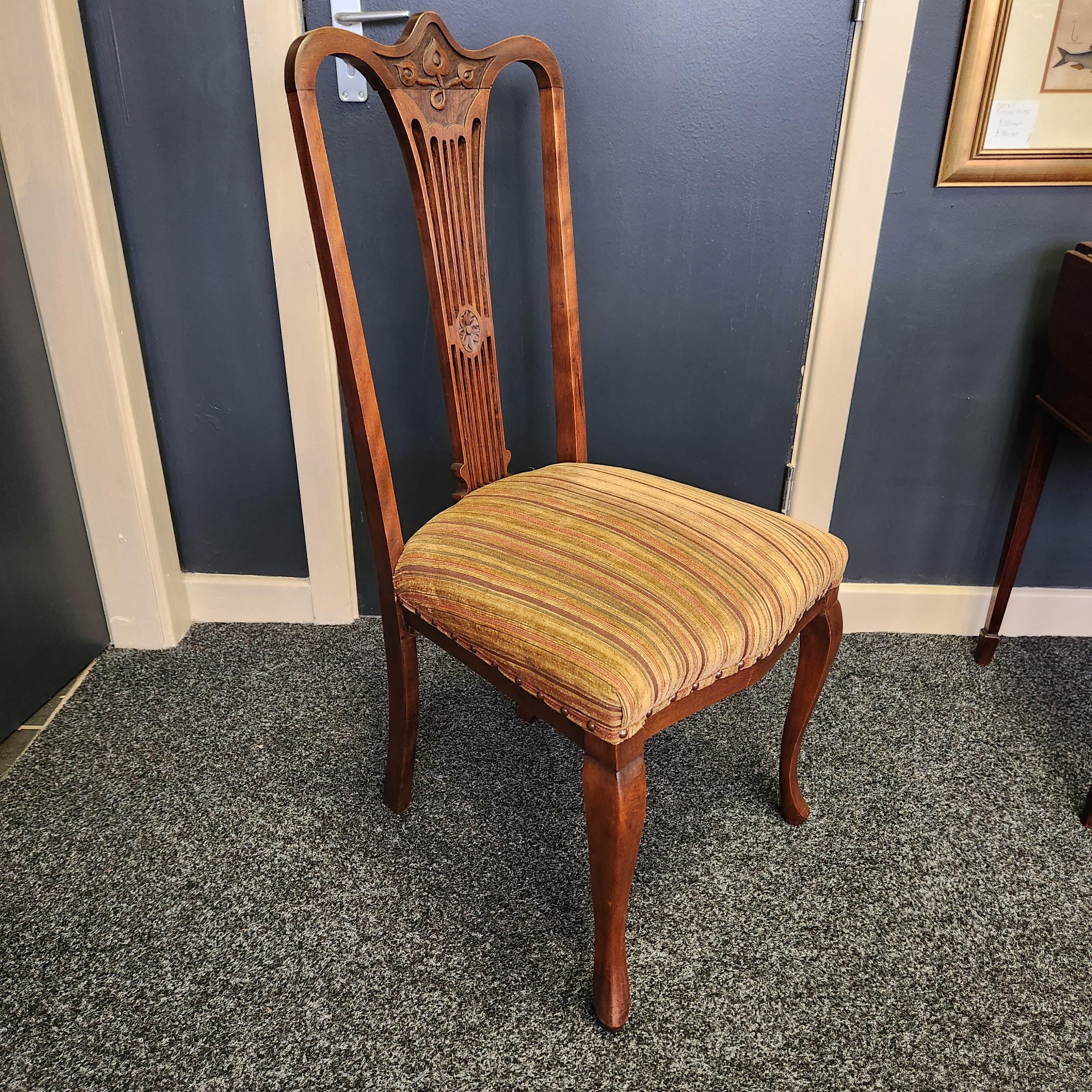 Set of 4 Walnut Art Nouveau Dining Chairs.