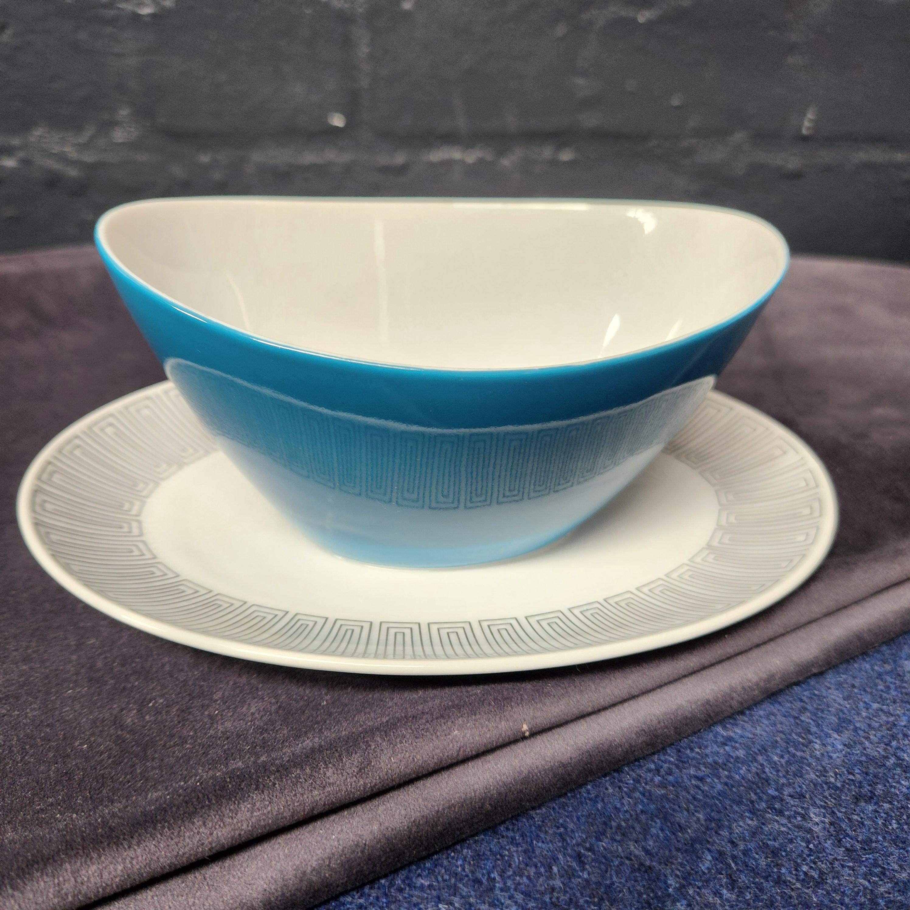 Seltmann Weiden Sauce Boat - Monika Pattern