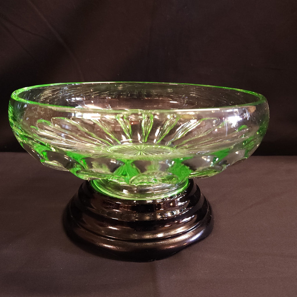 Art Deco Bagleys Uranium Glass Posy Bowl on Stand