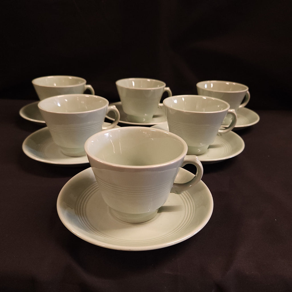 Woods Beryl Ware Cups & Saucers x 6