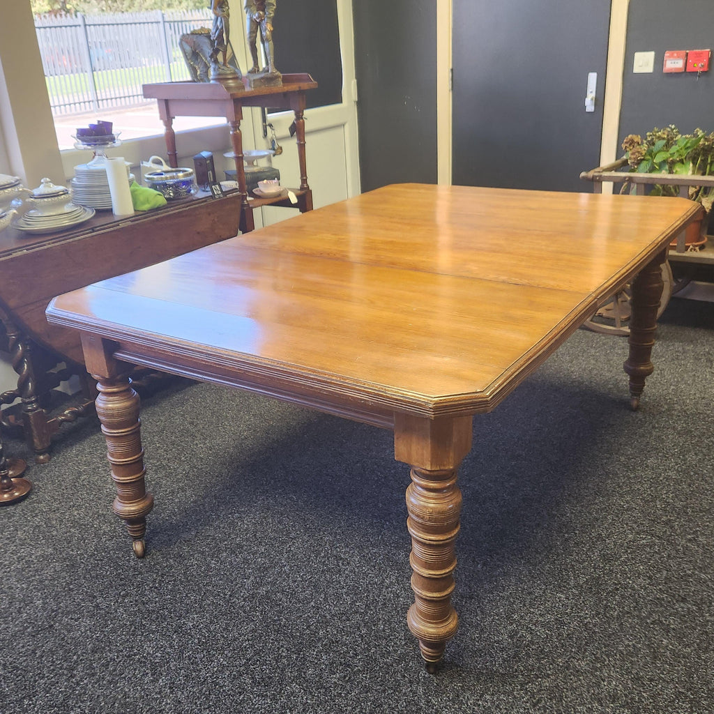 SOLD ****** Oak Dining Table, Wind Out Extending, Circa Late 1800s