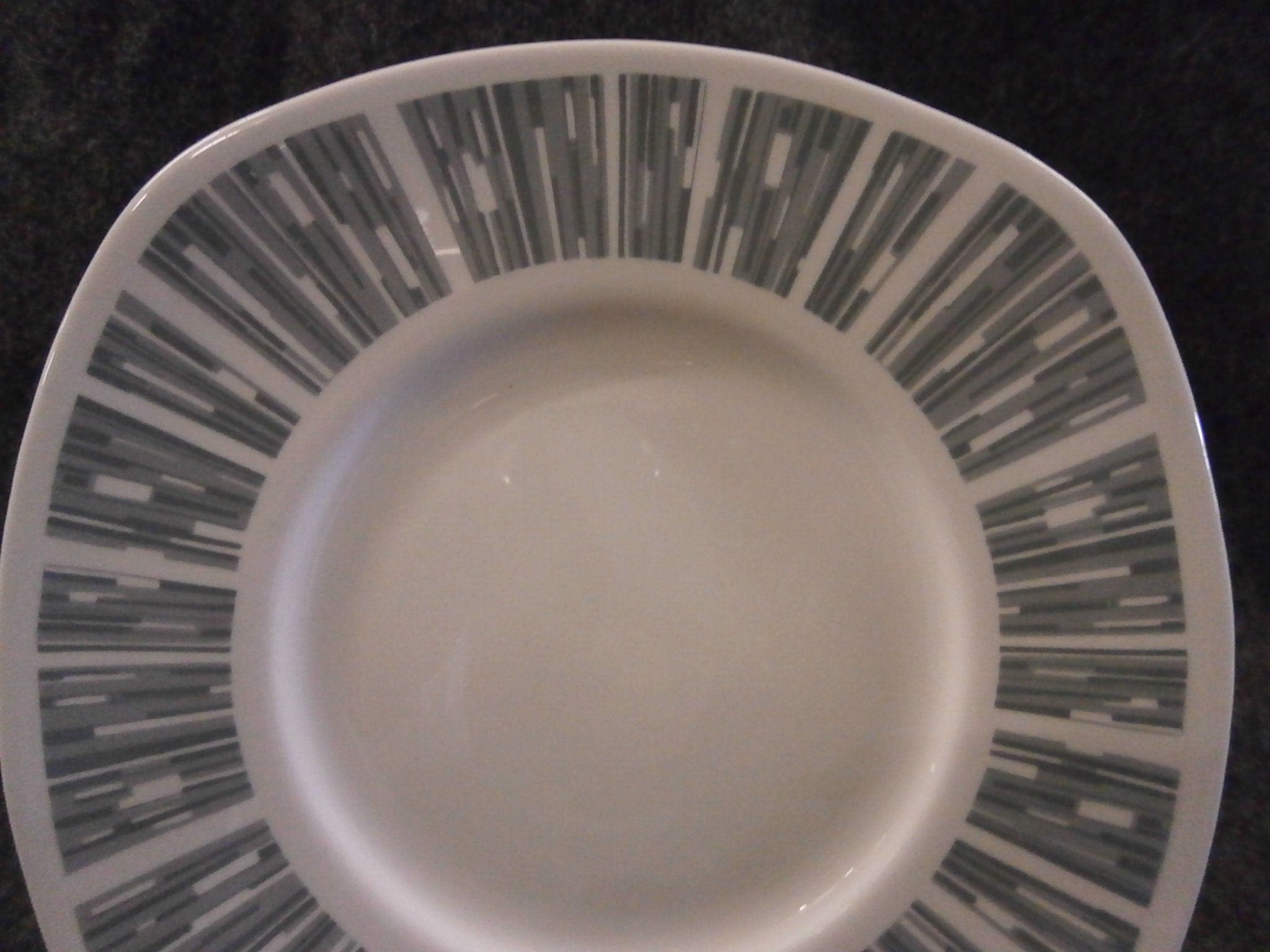 Tuscan 'Manhattan' Cake/Sandwich PLate