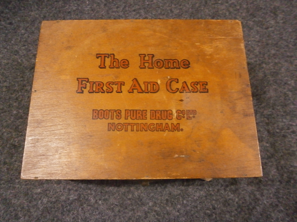 The Home First Aid Case by Boots, Nottingaham - Vintage