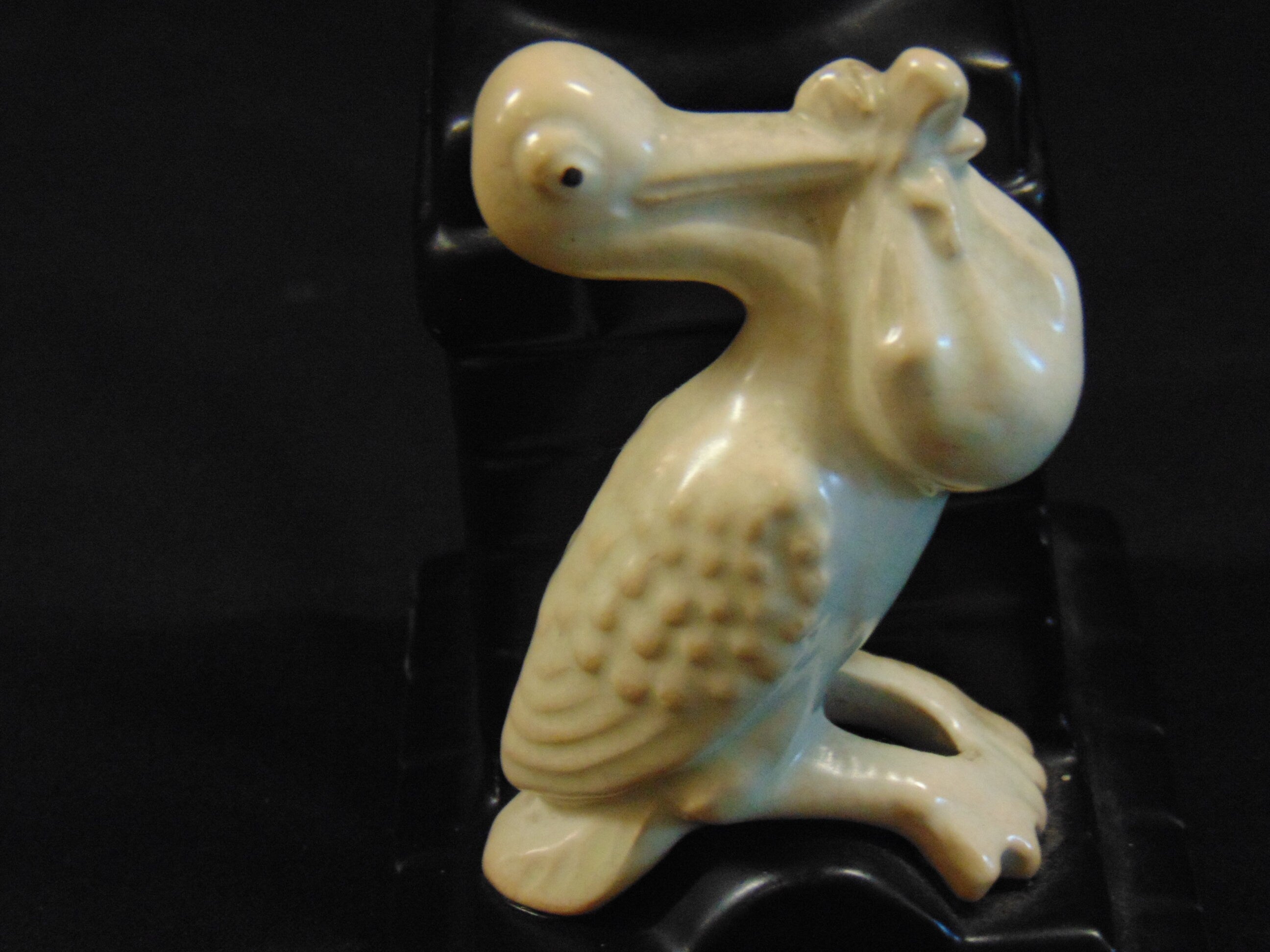 Art Deco SylvaC Spill Vase - Pelican on a Chimney - Model No. 2425