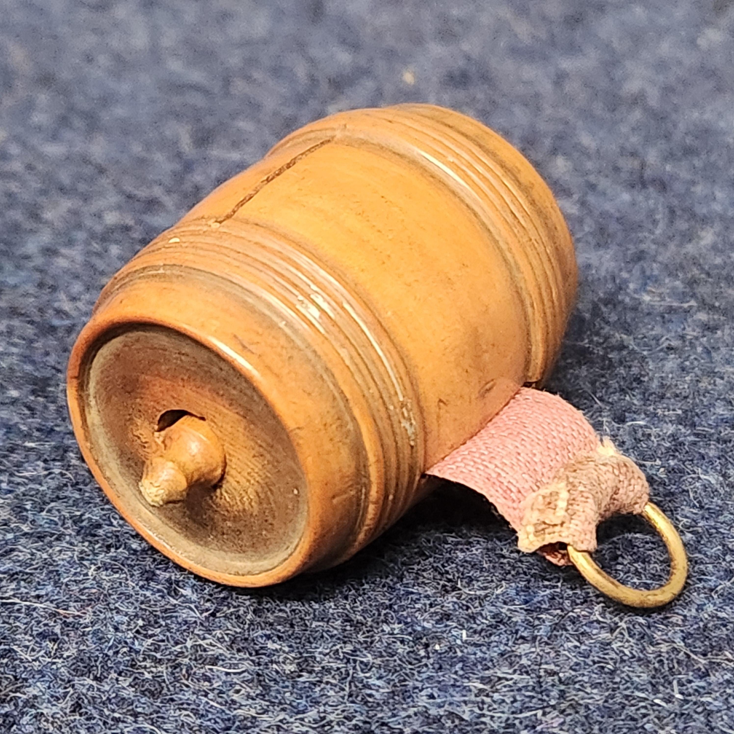 Barrel Shaped Small Tape Measure