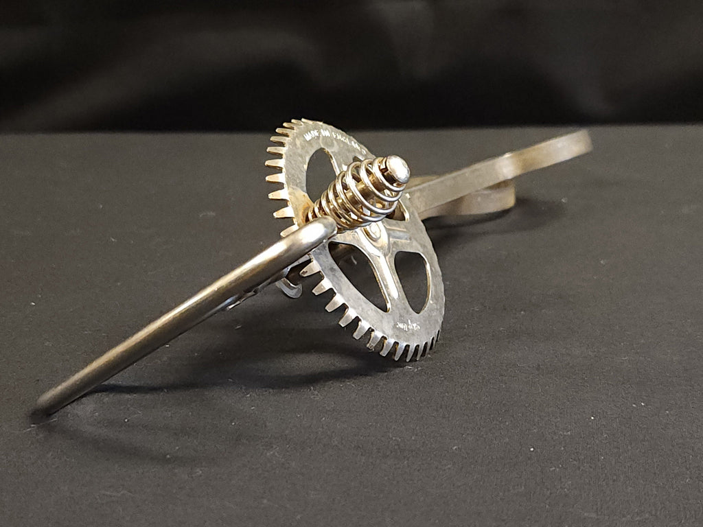 Vintage Sky-line Egg Whisk