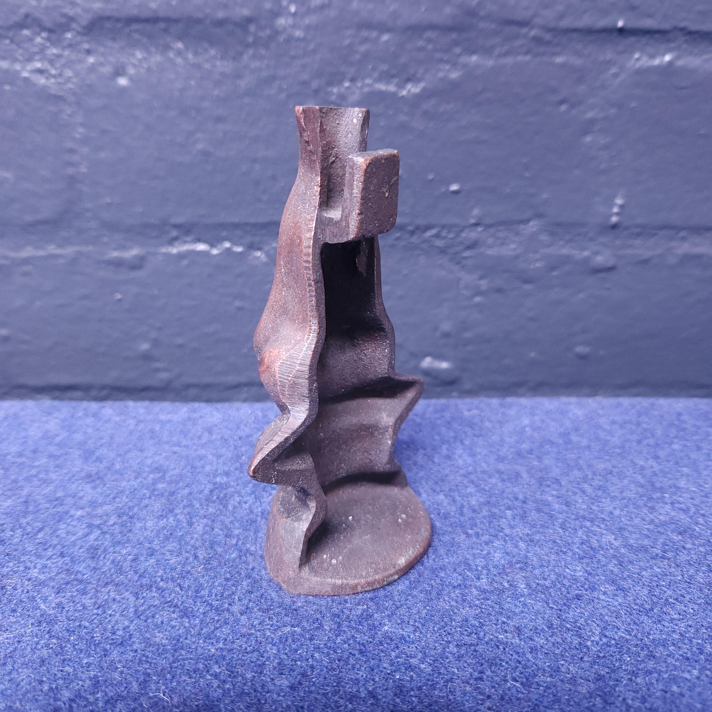 Salvador Dali Style Spectacles Holder