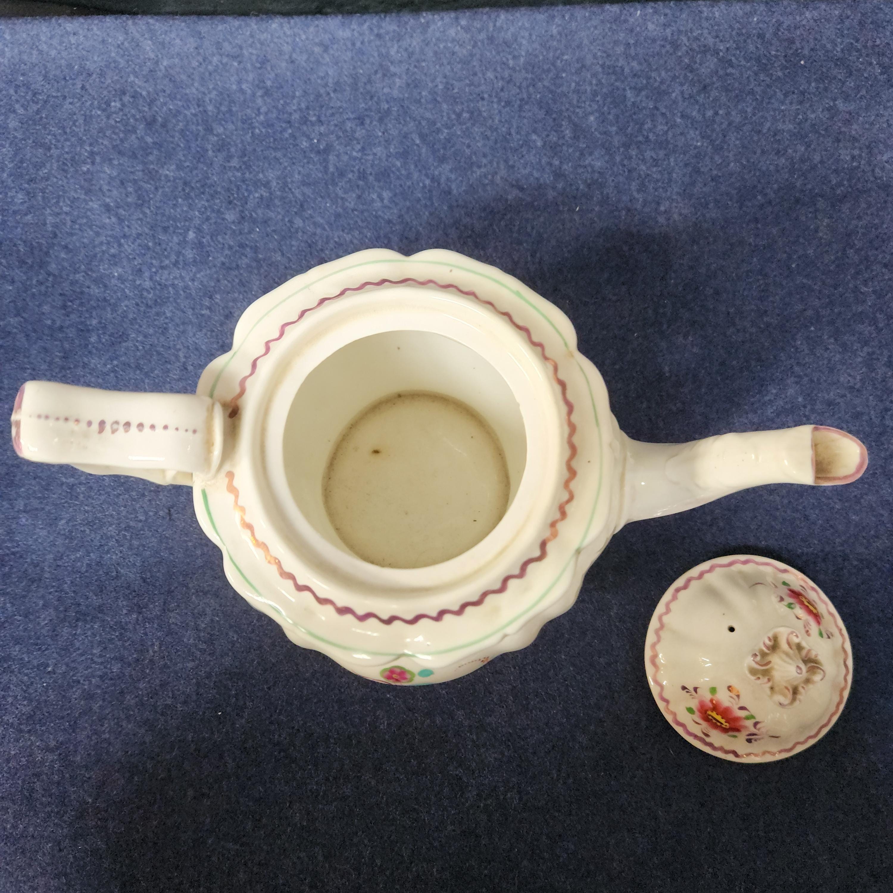18thC Soft Paste Porcelain Tea Set - Possibly Newhall