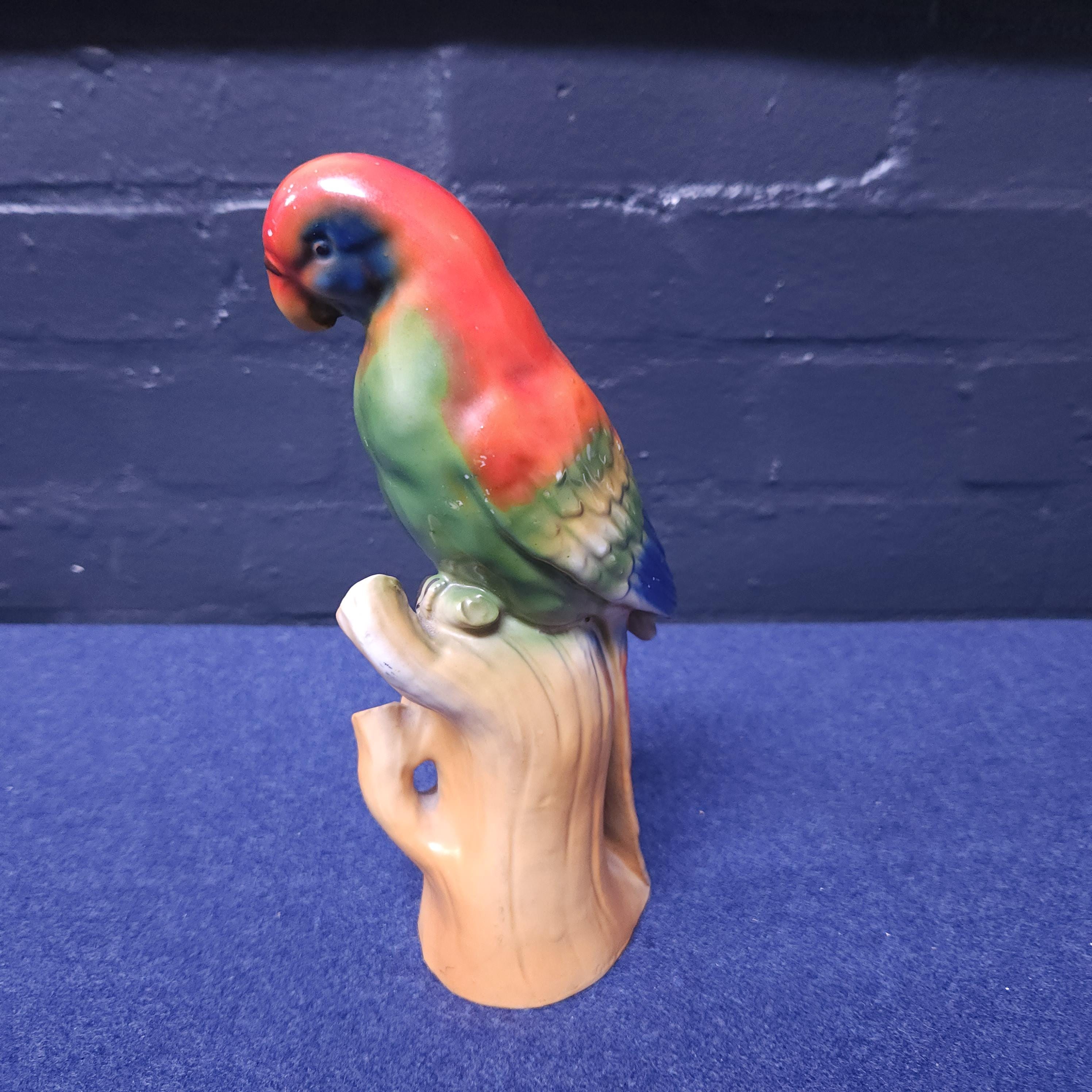 Early 20thC Painted Parian Ware Parrot Spill Vase