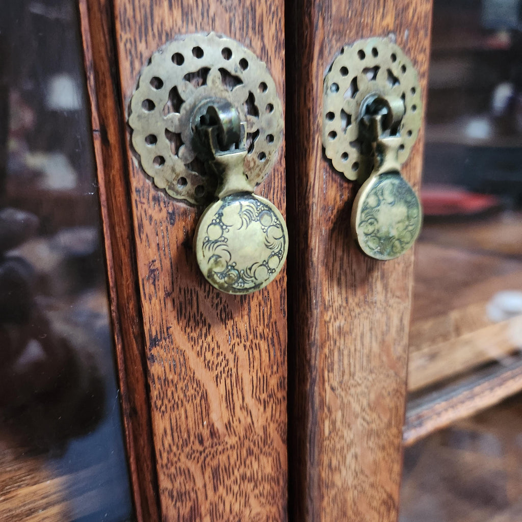 Late 19th/Early 20thC Half Glazed Oak Dresser