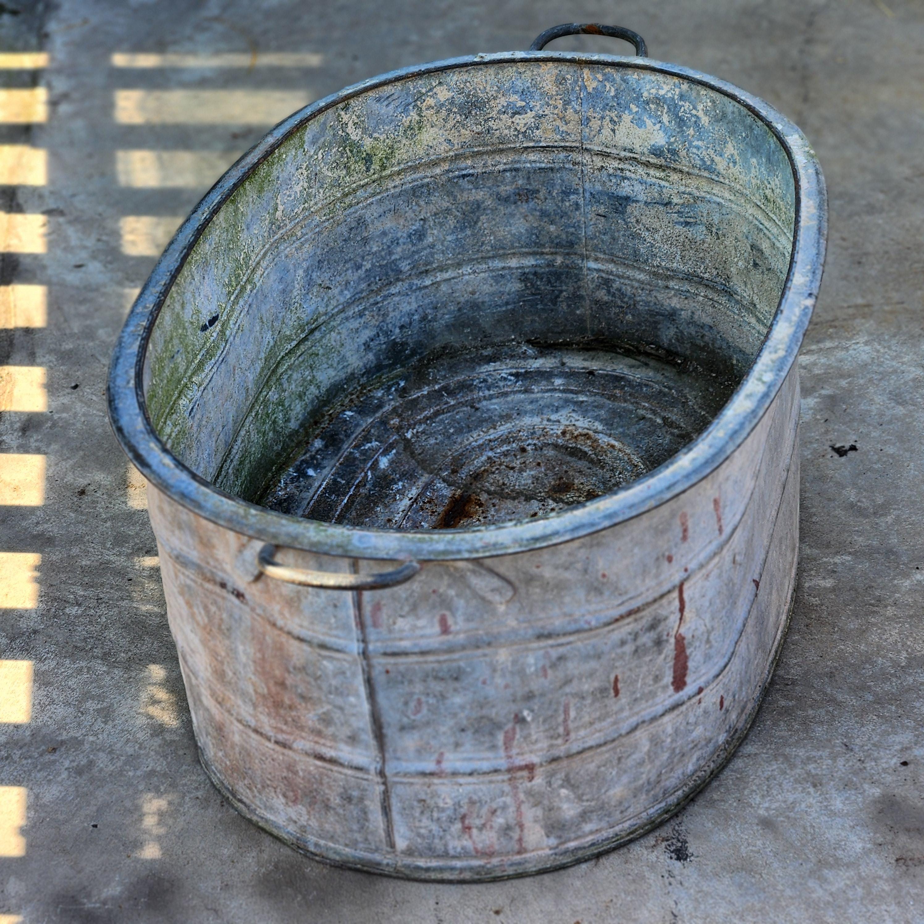 Galvanised Continental Bath Planter
