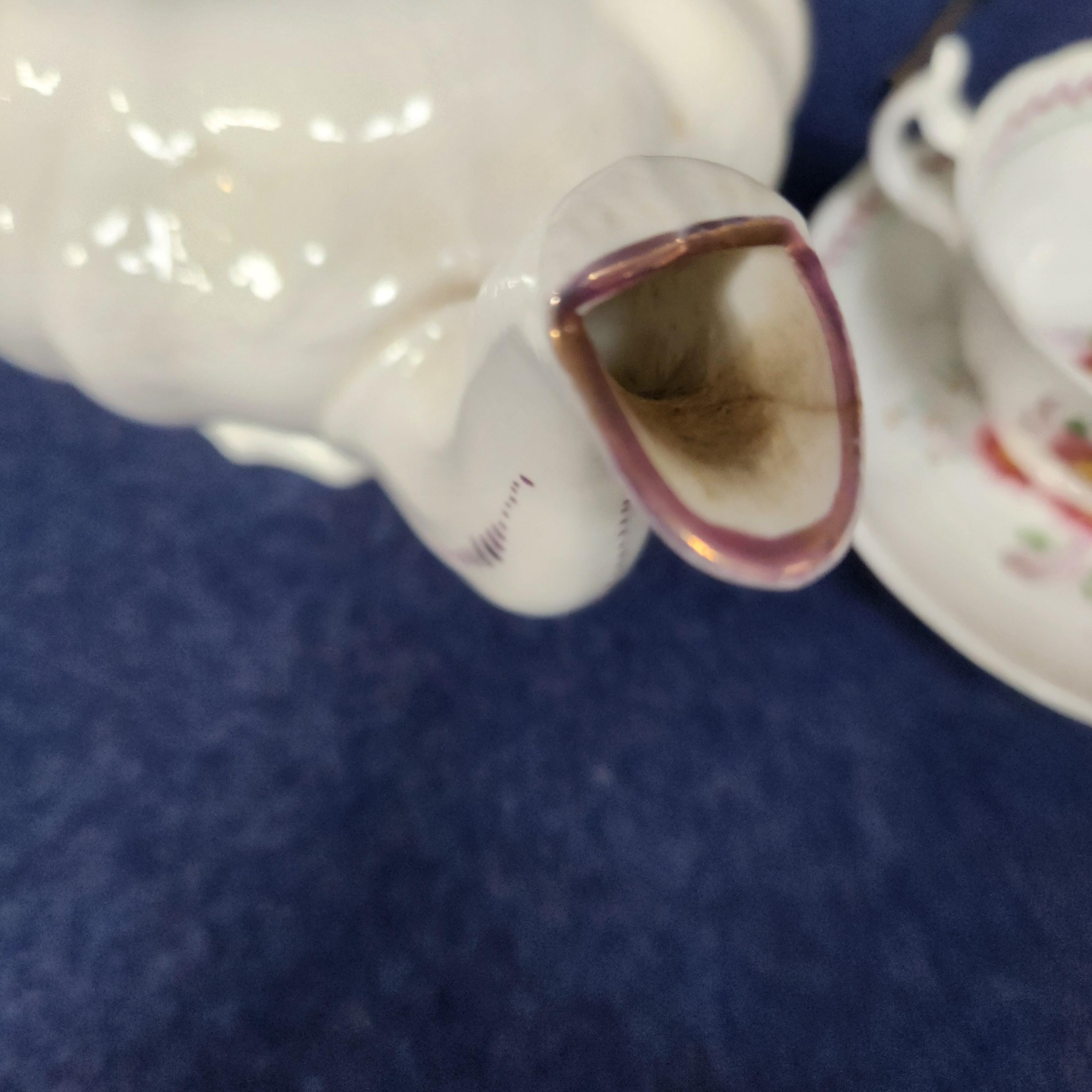 18thC Soft Paste Porcelain Tea Set - Possibly Newhall