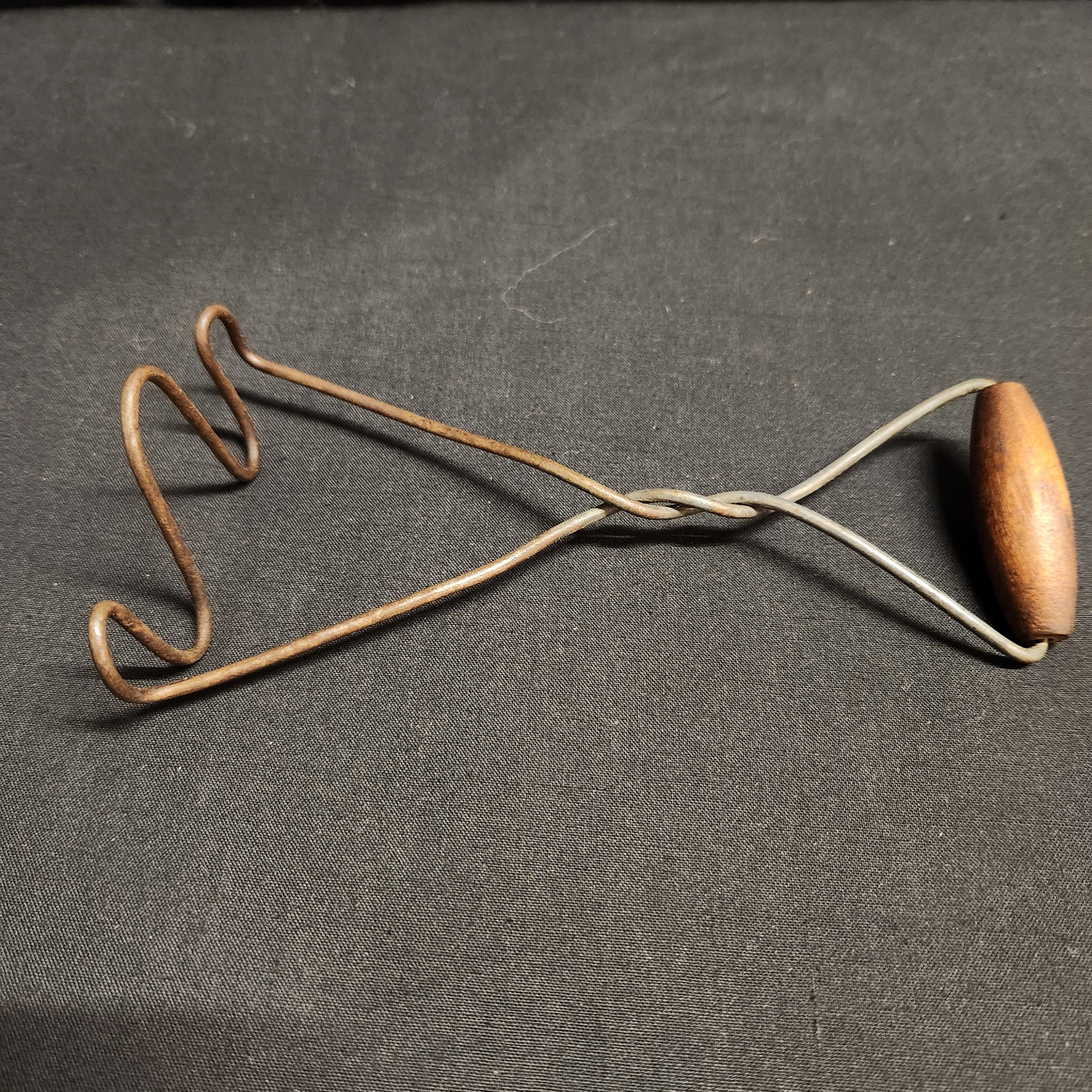 Vintage Wire Potato/Vegetable Masher