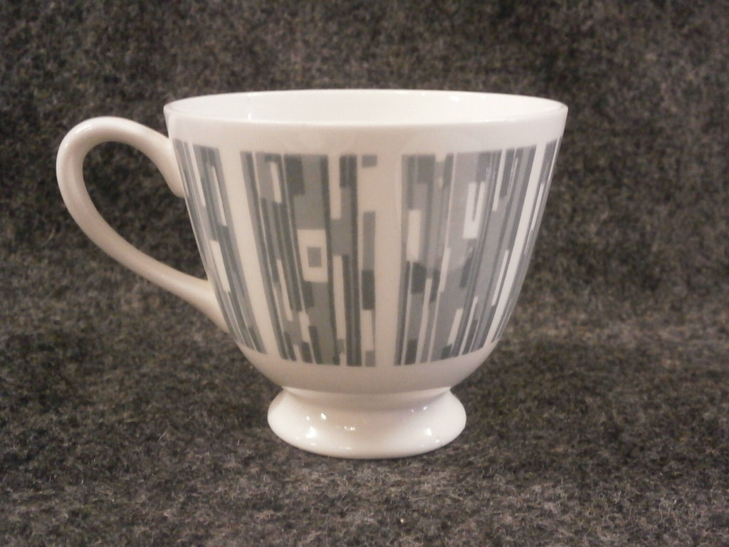 Tuscan "Manhattan" Pattern Trio - Cup, Saucer and Teaplate