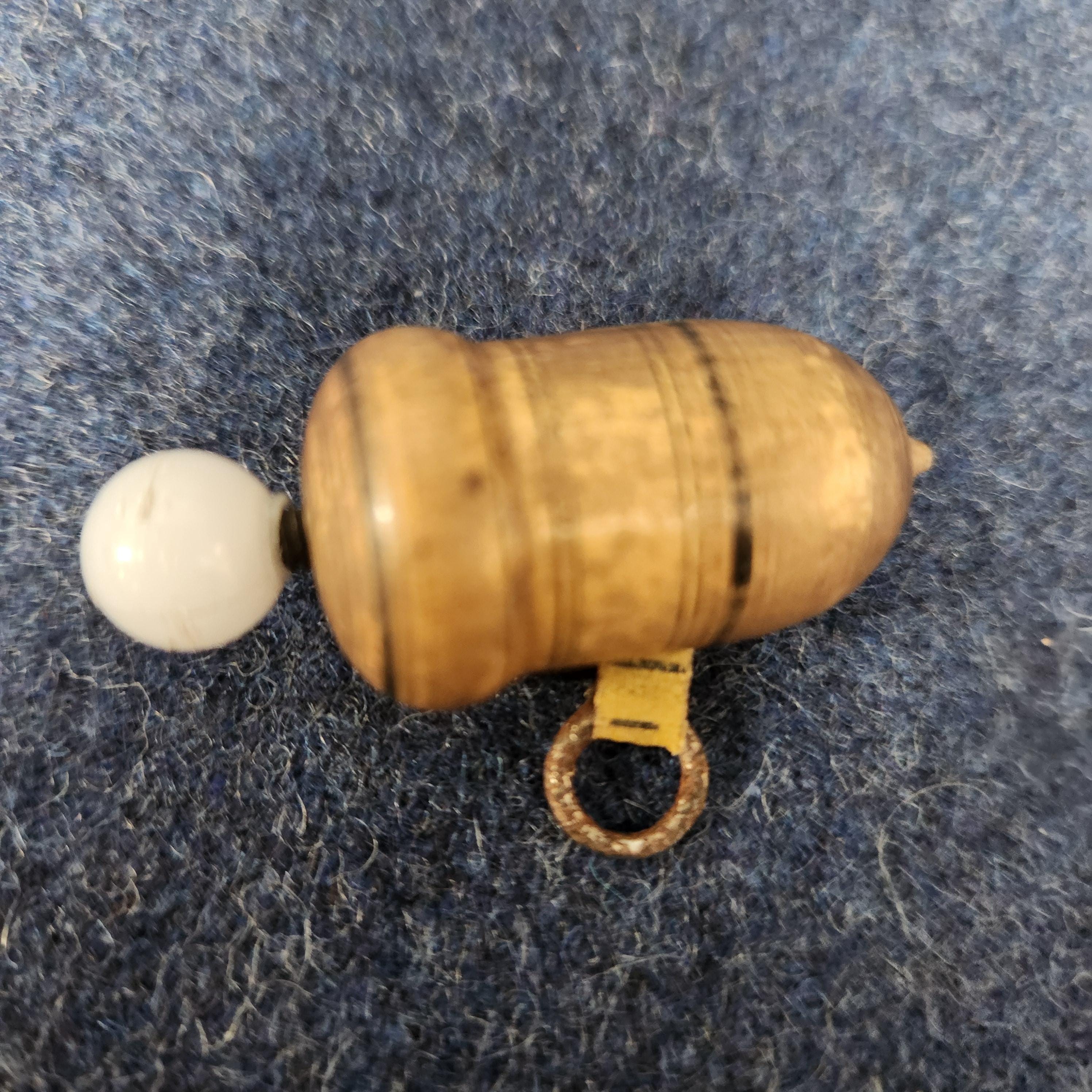 Acorn Shaped Small Tape Measure