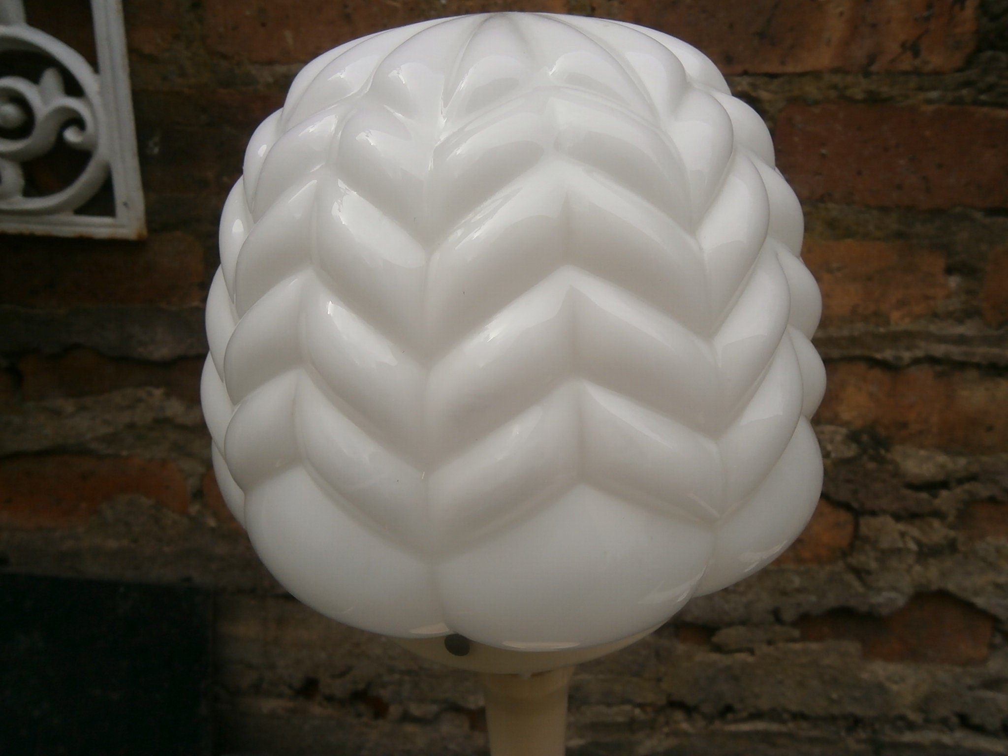 Original Art Deco Bakelite Table Lamp