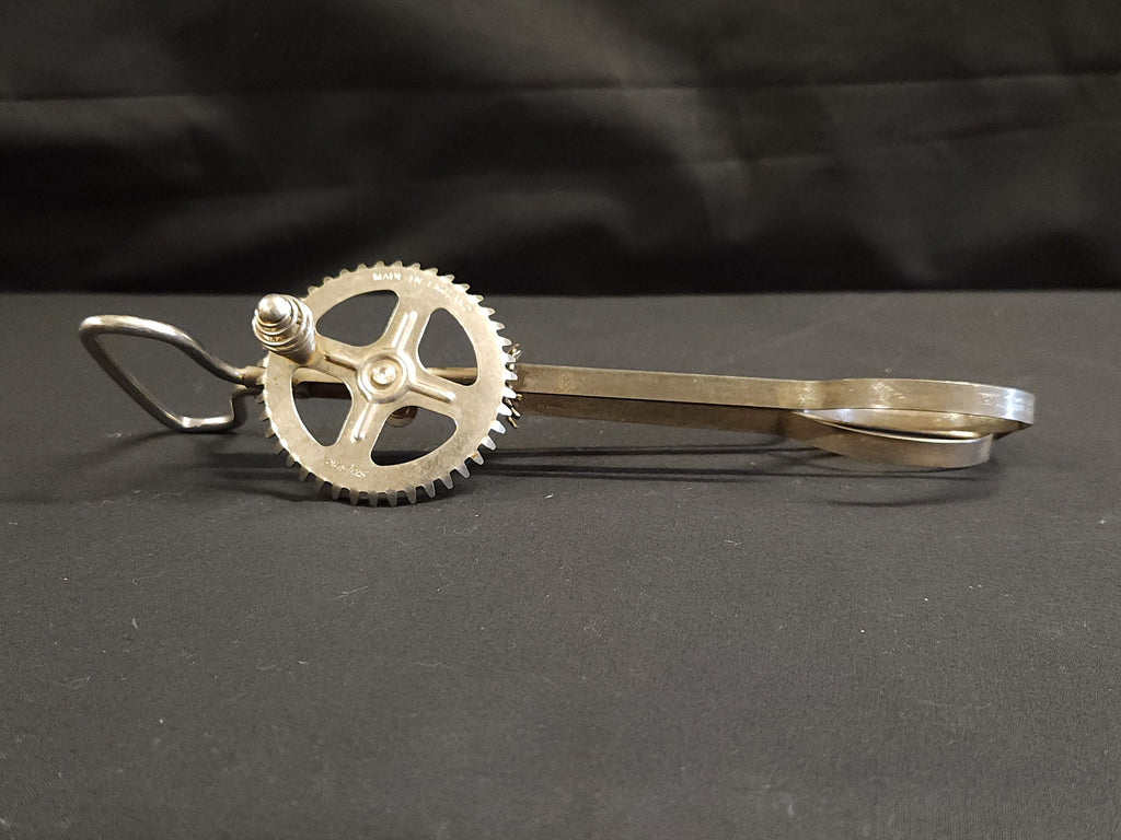 Vintage Sky-line Egg Whisk