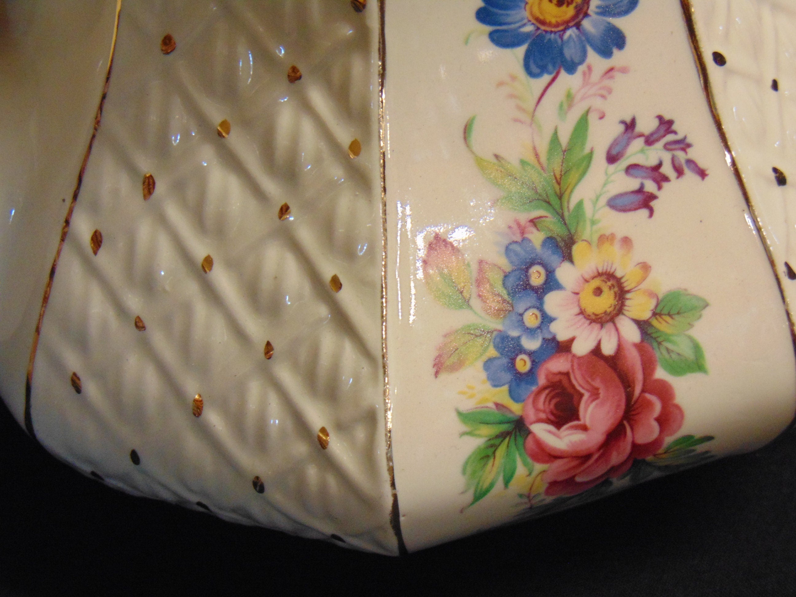 Vintage 1950's Sadler Trellis Pattern Teapot