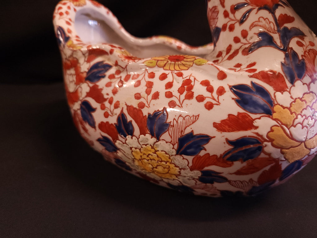 Chinese Imari Handpainted Swan
