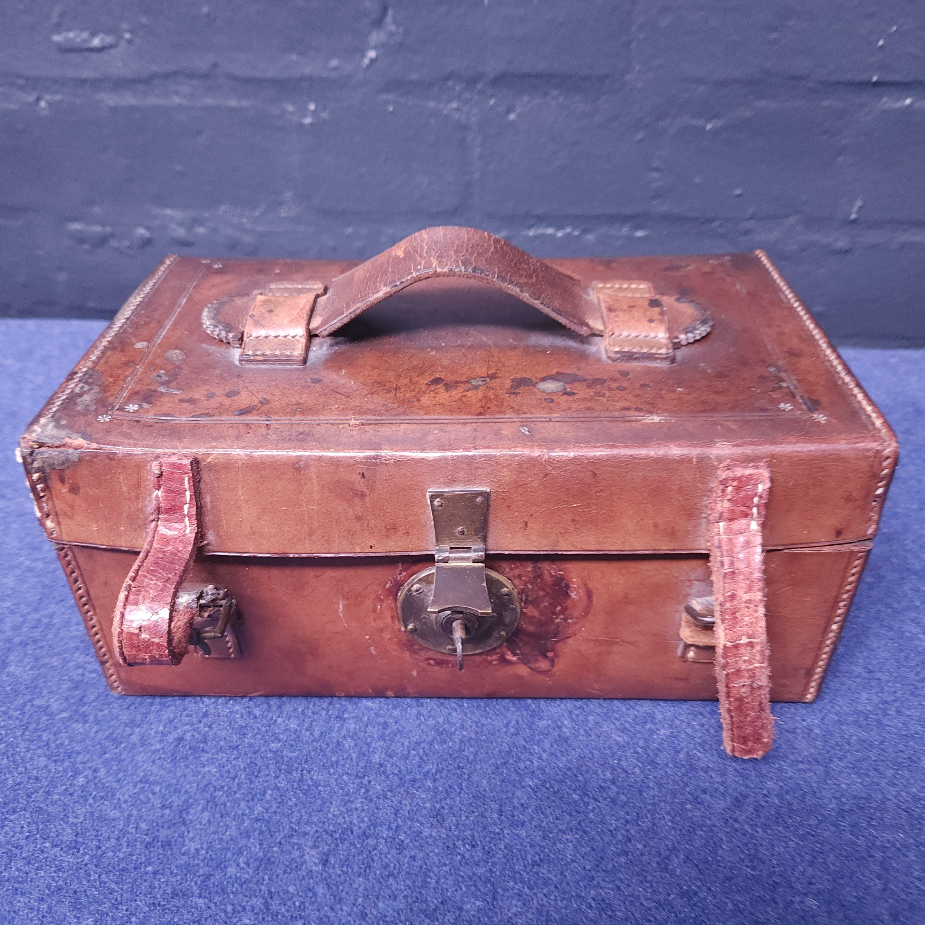 Victorian Apothecary Leather Case & Contenets