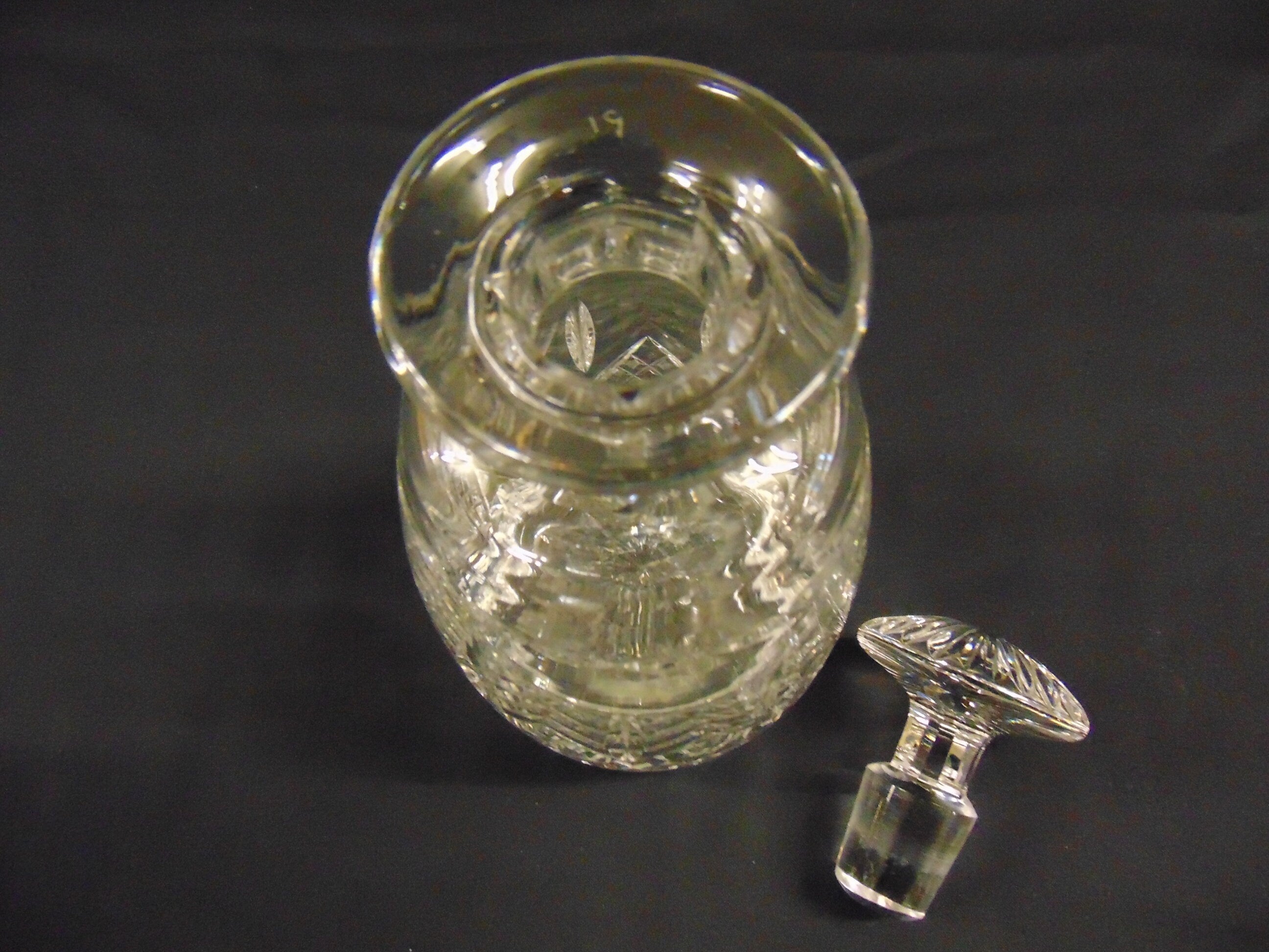 Stuart Crystal Glengarry Cambridge Cut Crystal Mushroom Stopper Decanter