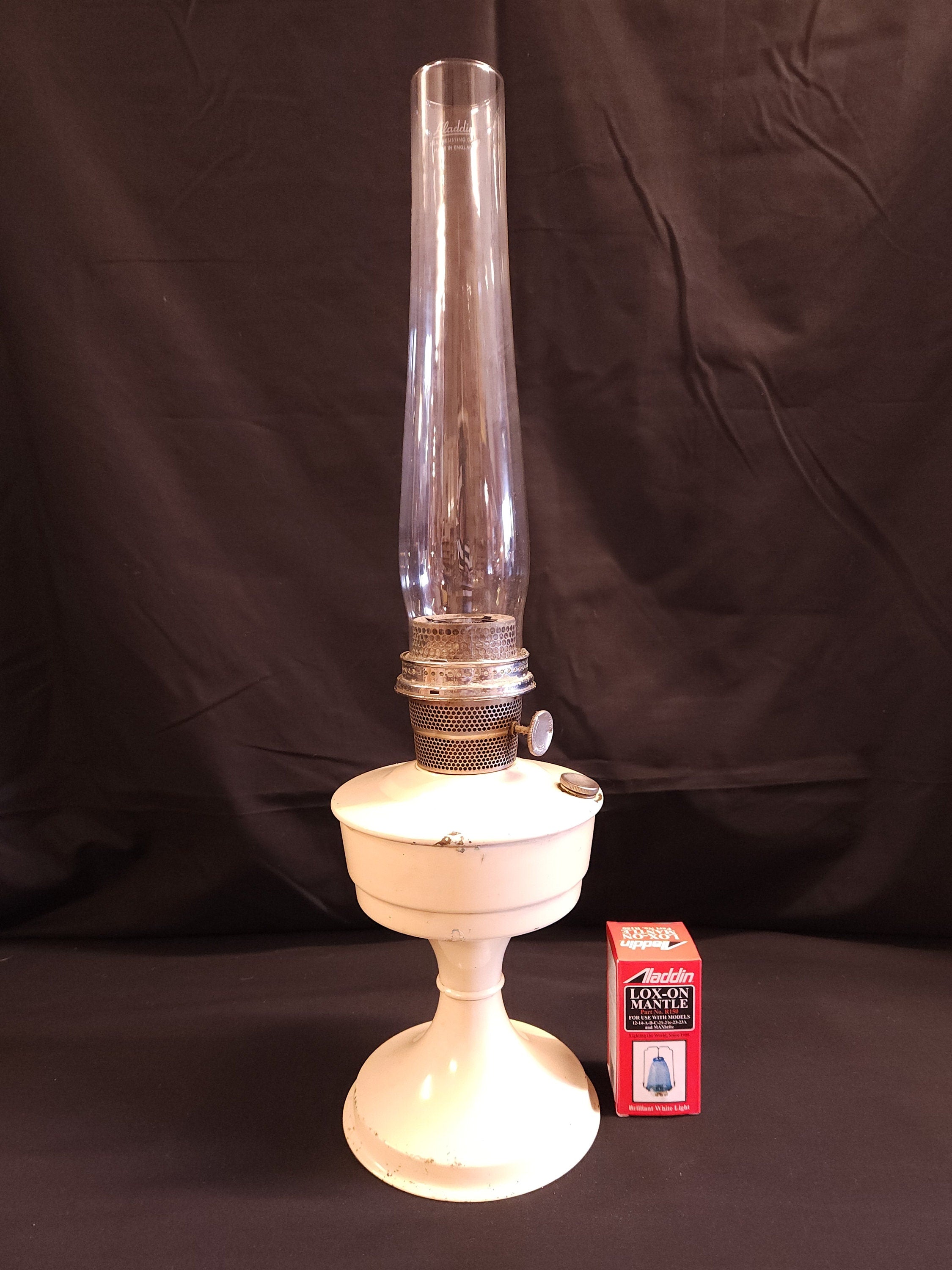 Vintage Aladdin Oil Lamp