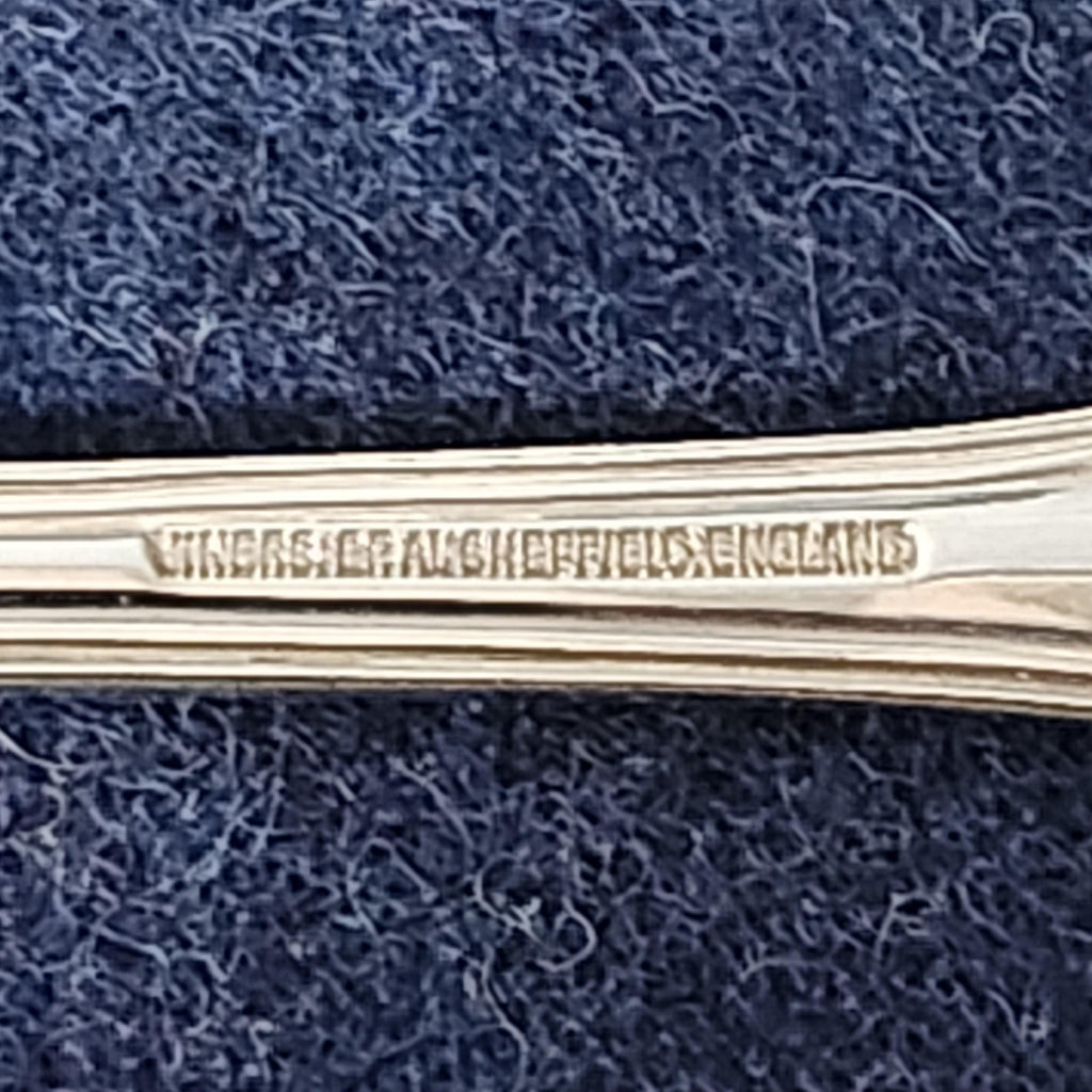 Viners Cased Silver Plated Salad Servers