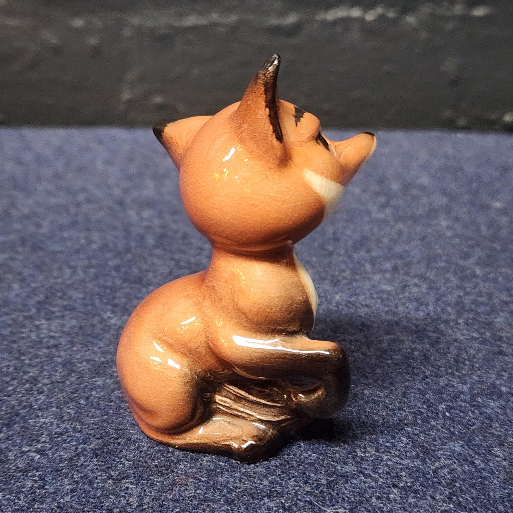 Beswick Comical Fox - Model No. 1733 - Vintage