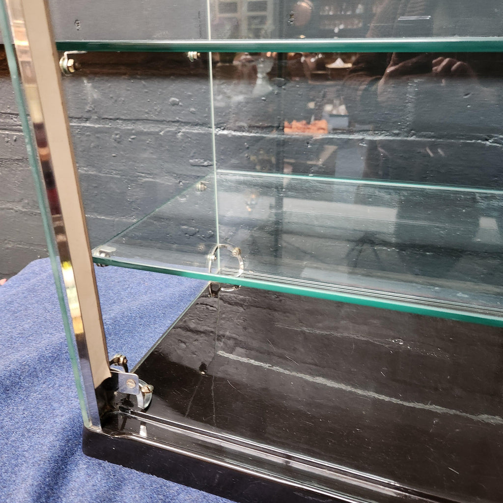 Mid 20thC Seal Brand Retail Counter Top Display Cabinet