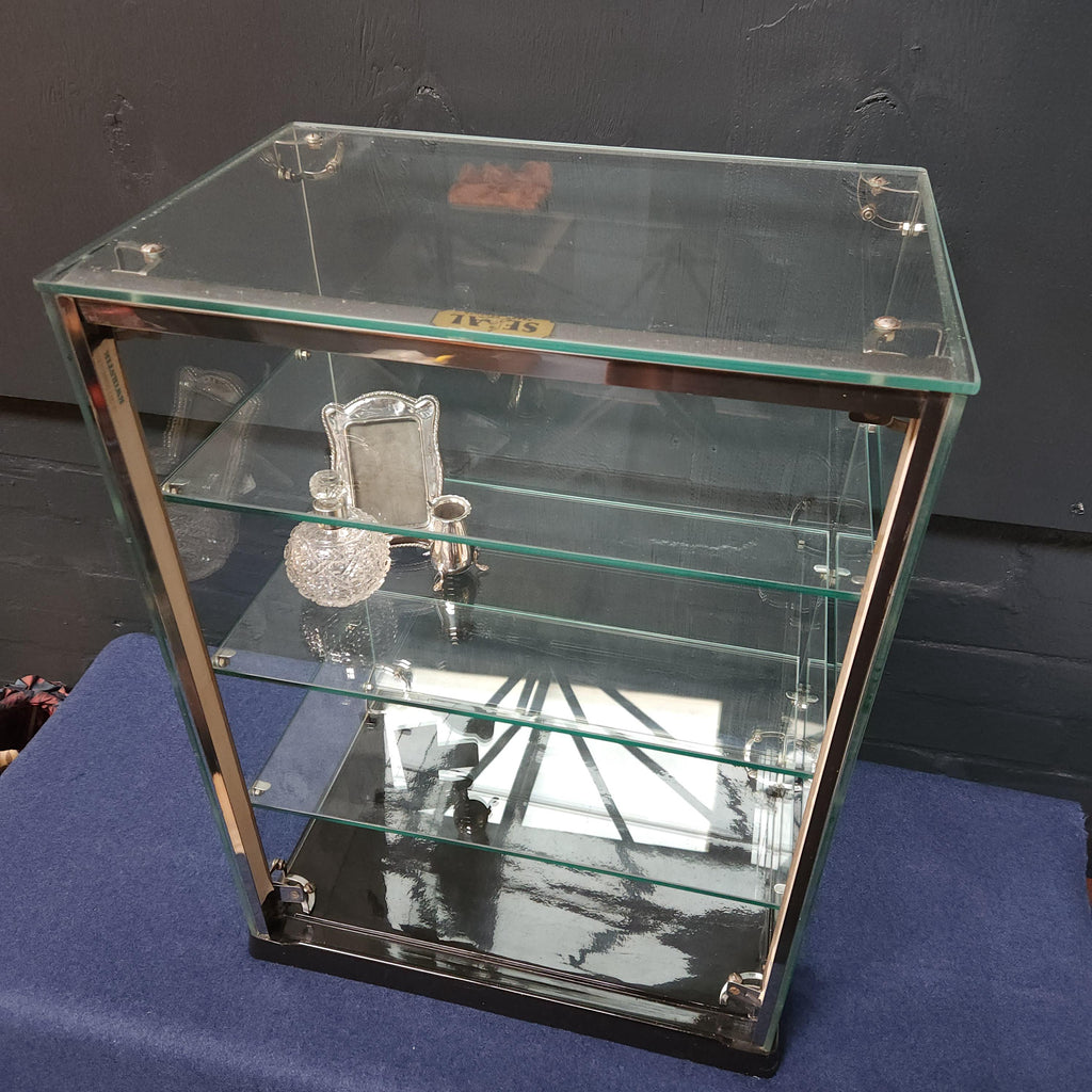 Mid 20thC Seal Brand Retail Counter Top Display Cabinet