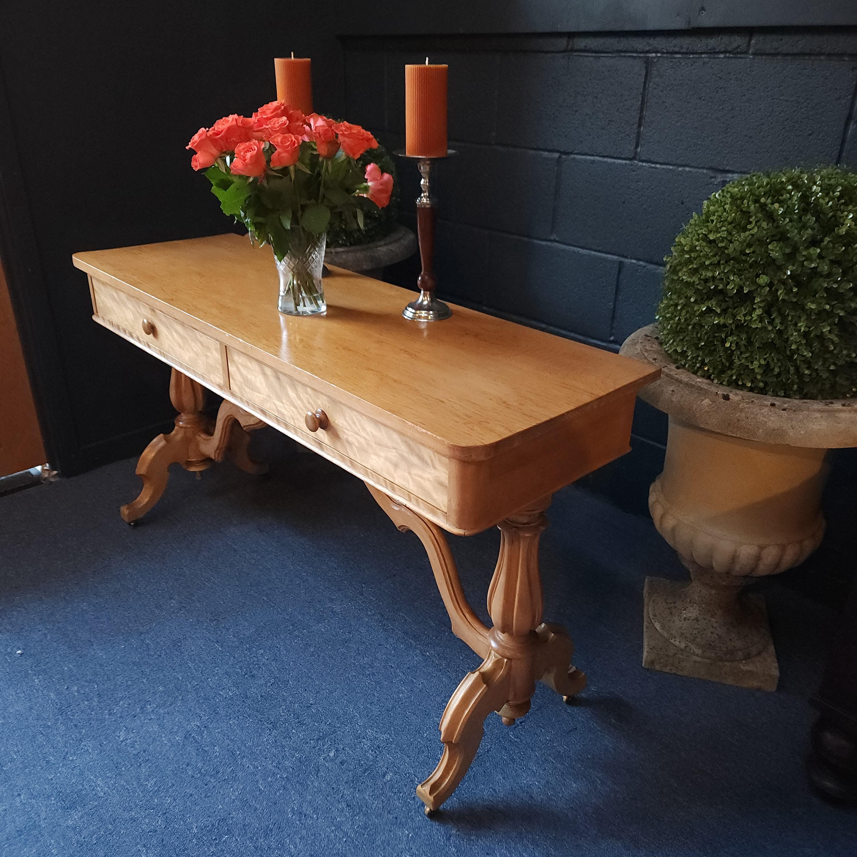 Late Victorian Walnut Hall Table