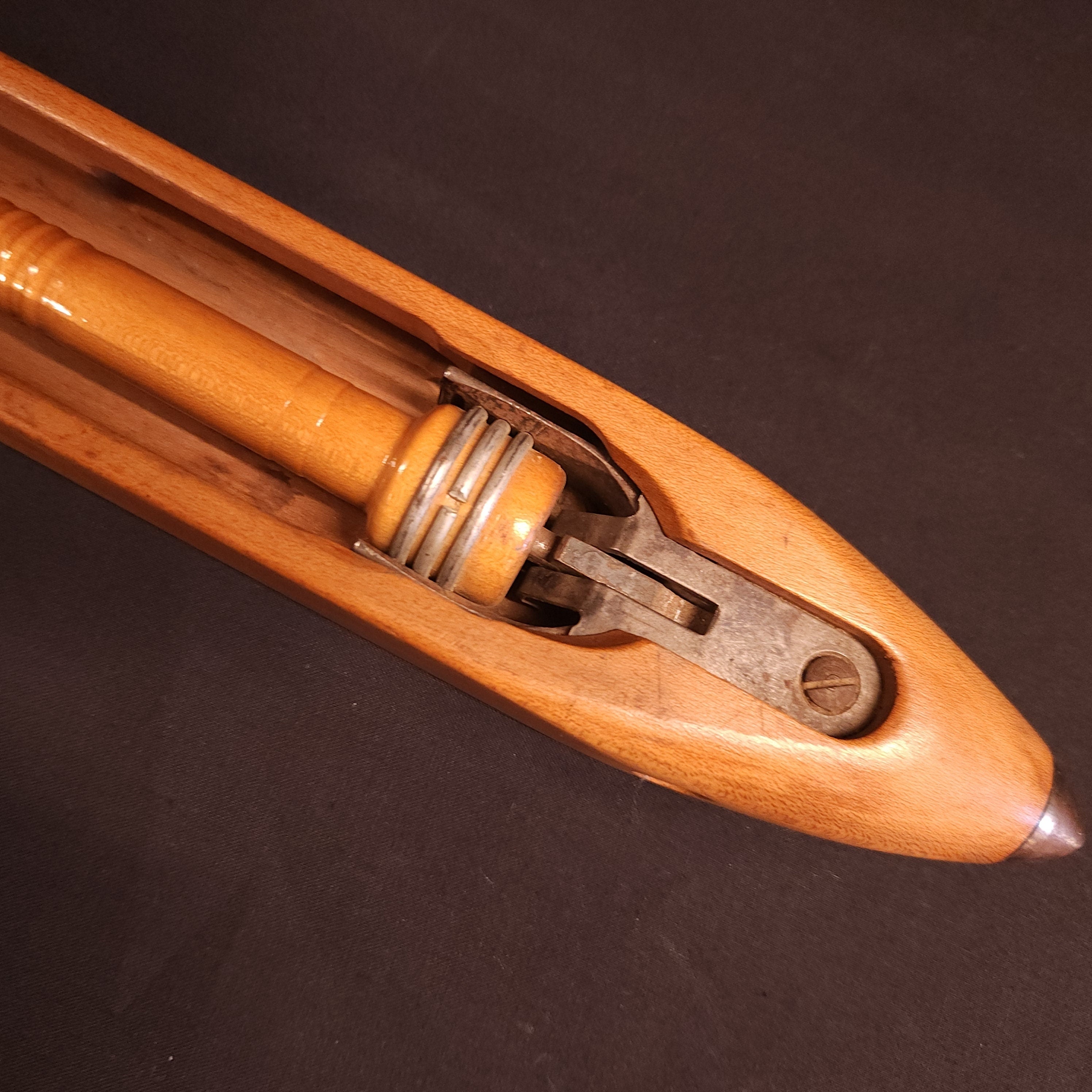 Wooden English Boat Shuttle - Vintage