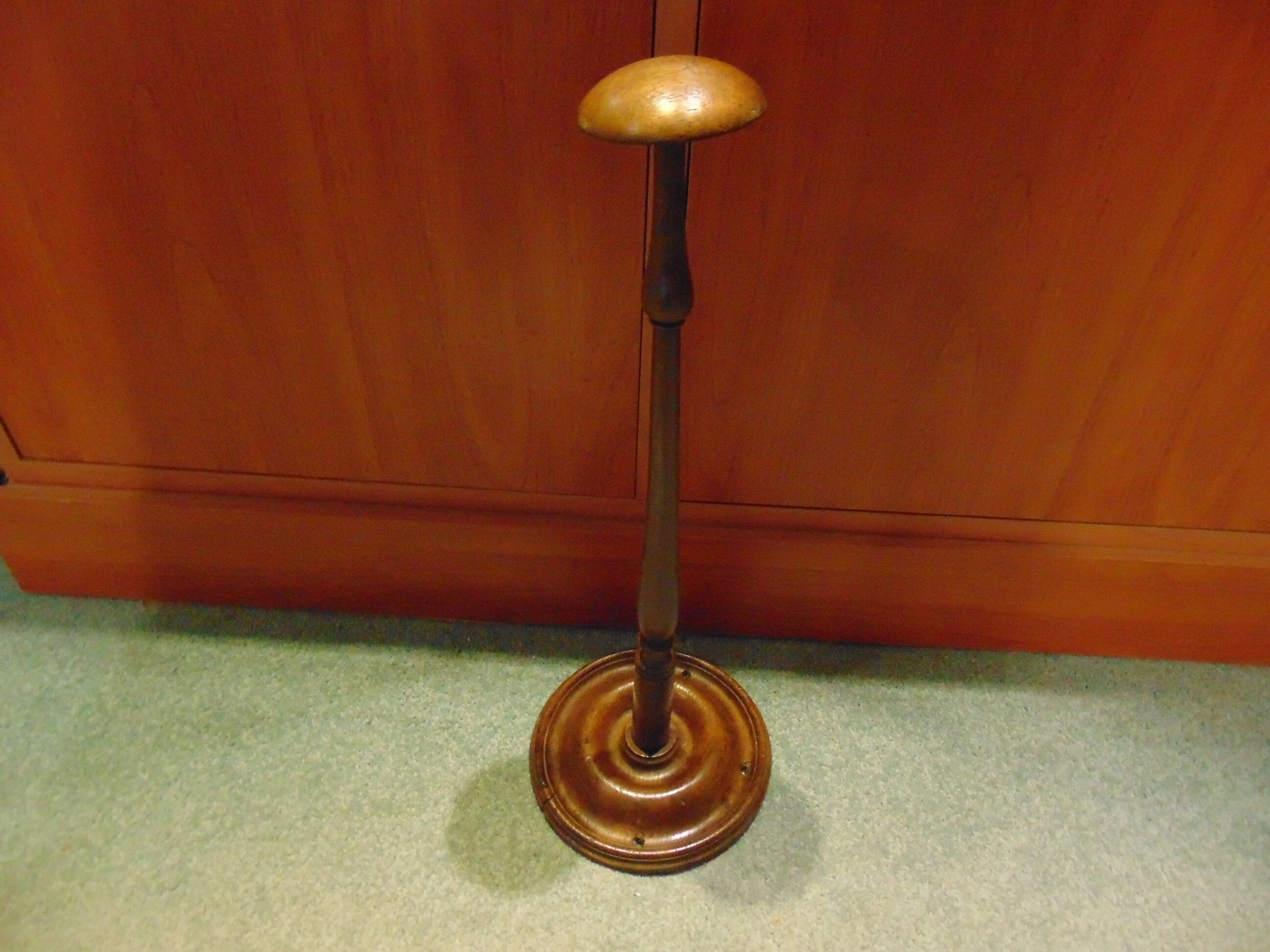 Early 19thC Gentleman's Tall Wig Stand