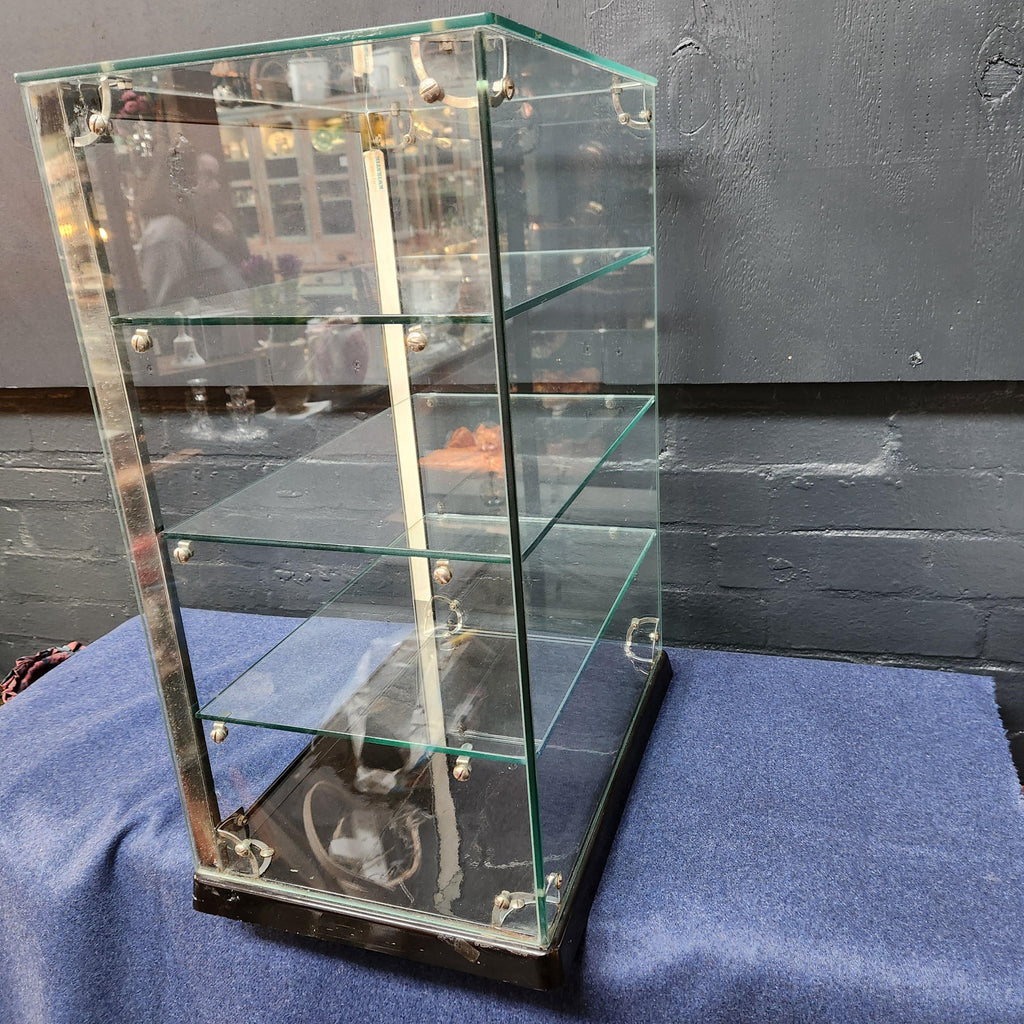 Mid 20thC Seal Brand Retail Counter Top Display Cabinet