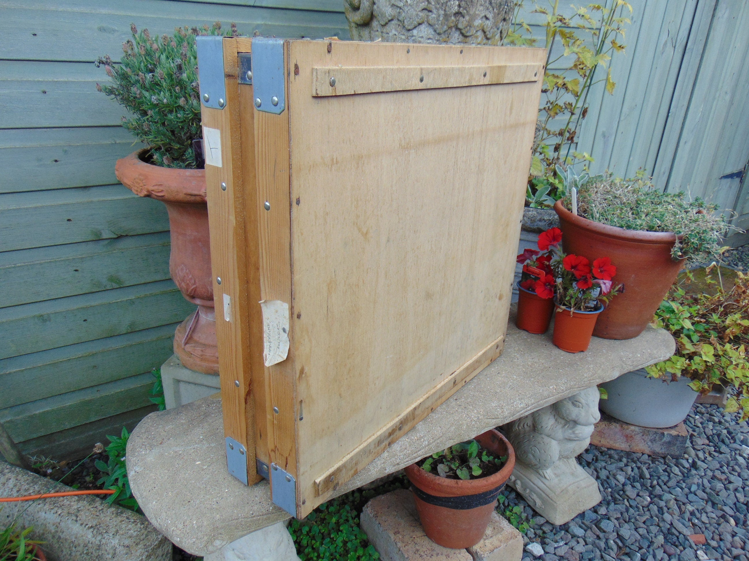 Vintage Wooden Crate For Drinking Glasses