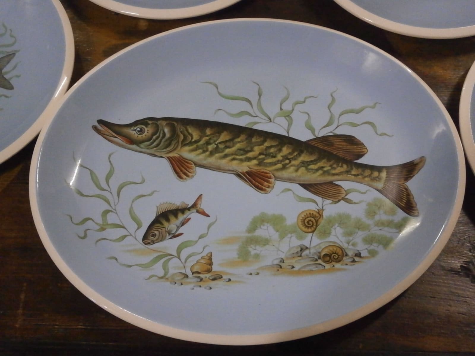 T&G Green Polo Fish Plates