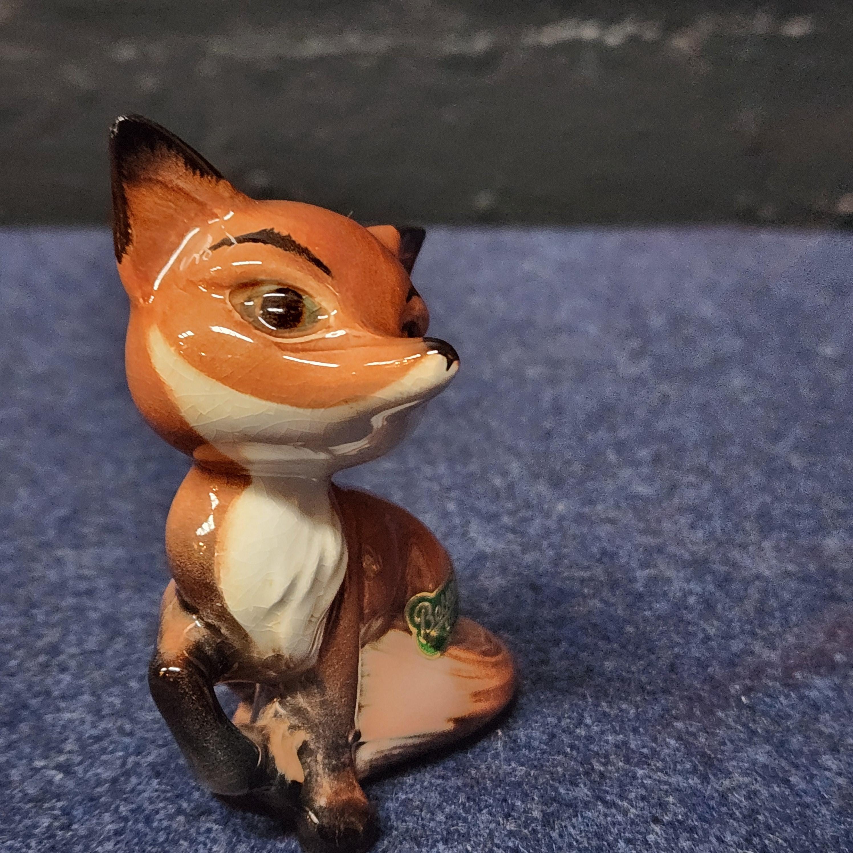 Beswick Comical Fox - Model No. 1733 - Vintage