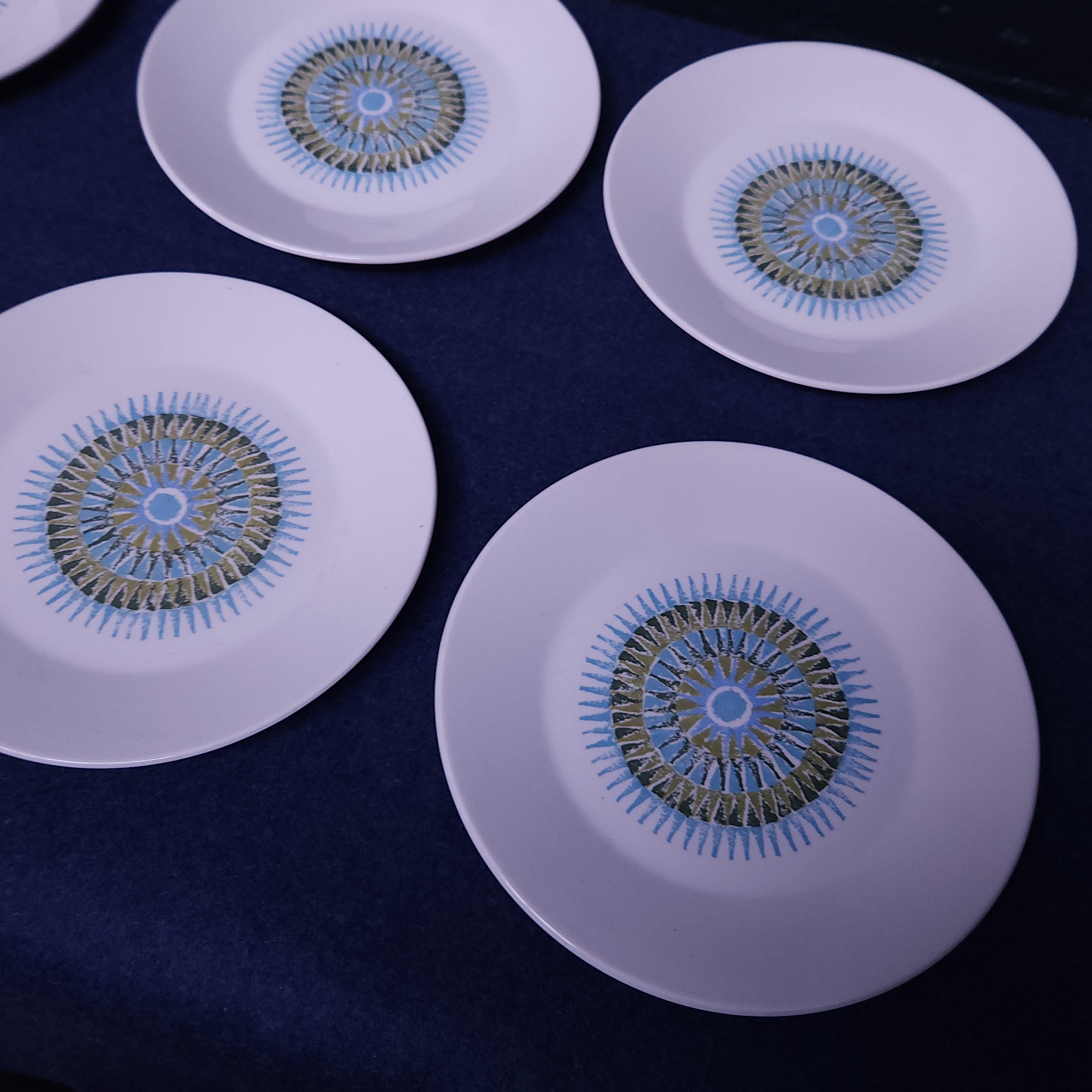 J G Meakin Aztec, Set of 8 Side Plates