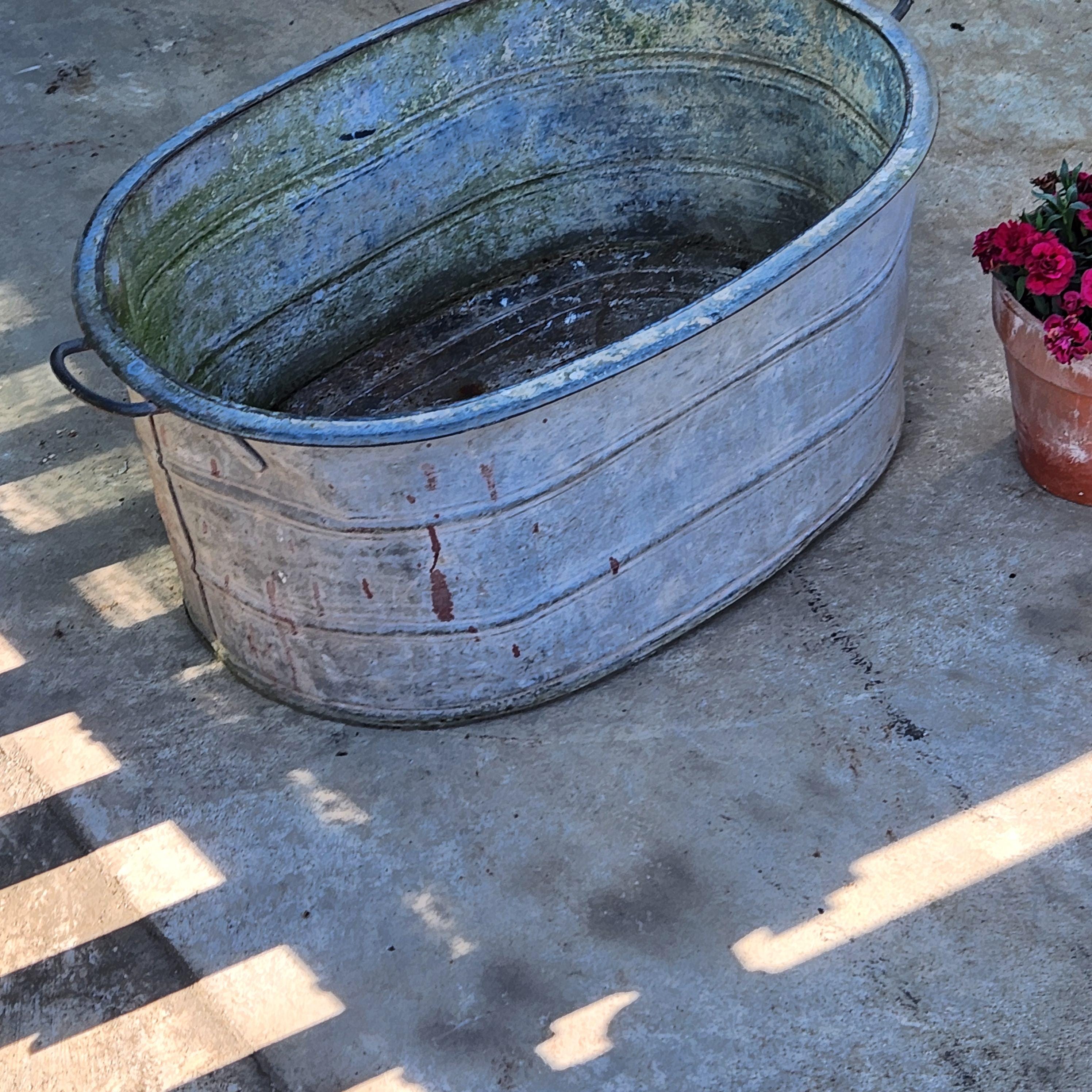 Galvanised Continental Bath Planter