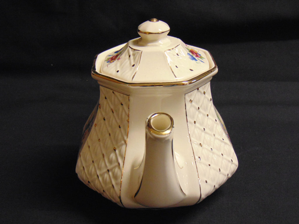 Vintage 1950's Sadler Trellis Pattern Teapot